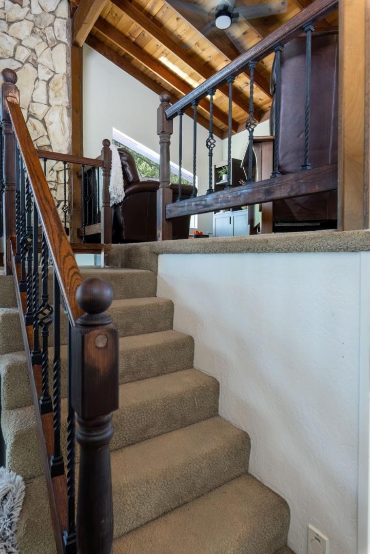 Detail Gallery Image 16 of 64 For 645 Skyward Dr, Aptos,  CA 95003 - 3 Beds | 2/1 Baths