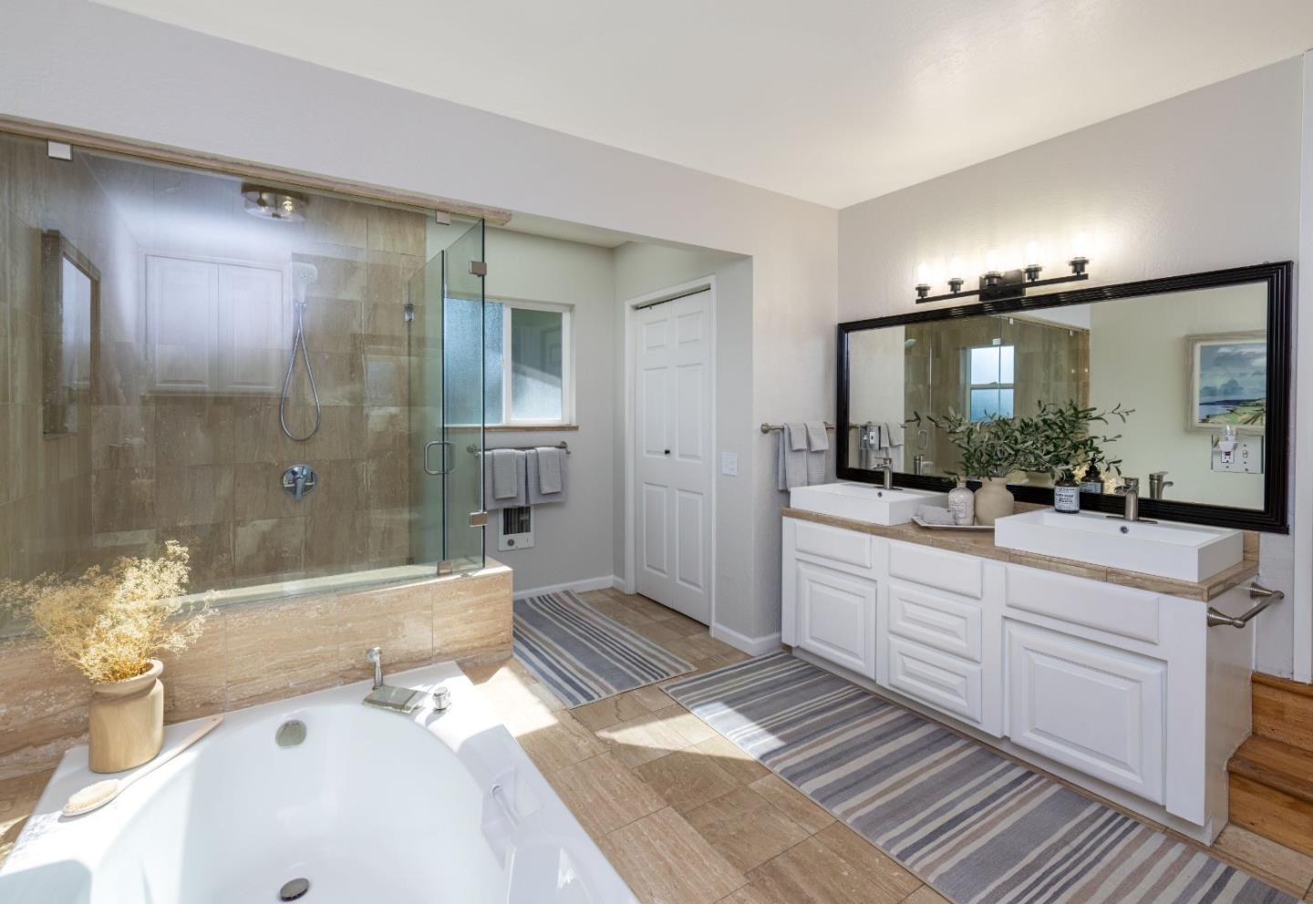 Detail Gallery Image 24 of 64 For 645 Skyward Dr, Aptos,  CA 95003 - 3 Beds | 2/1 Baths