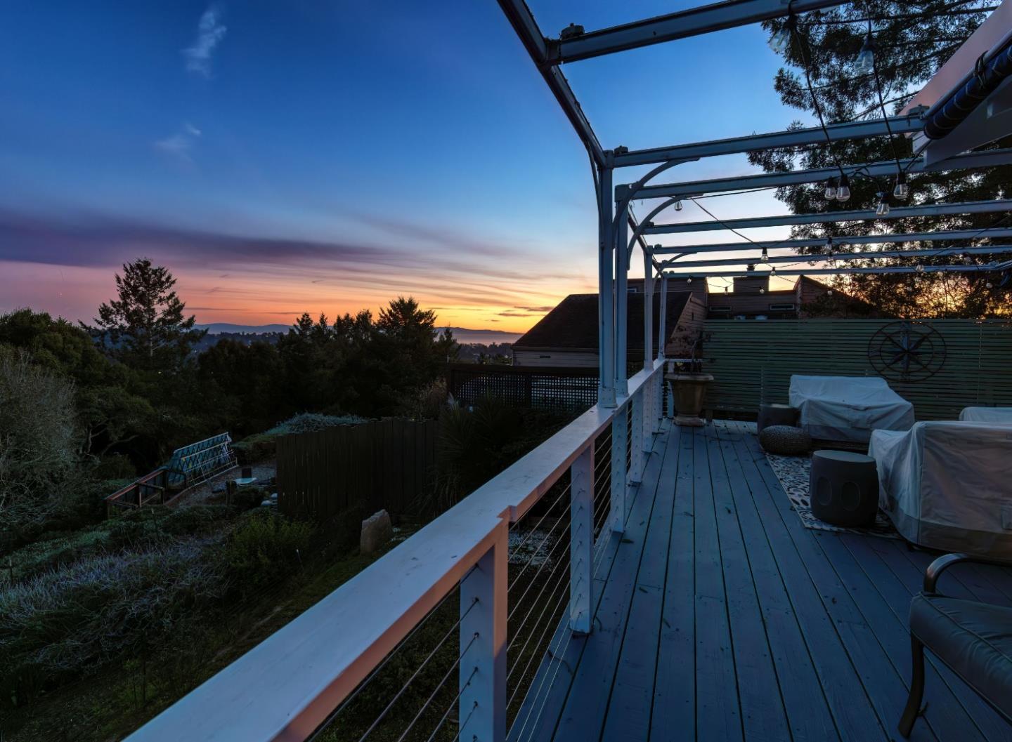Detail Gallery Image 38 of 64 For 645 Skyward Dr, Aptos,  CA 95003 - 3 Beds | 2/1 Baths