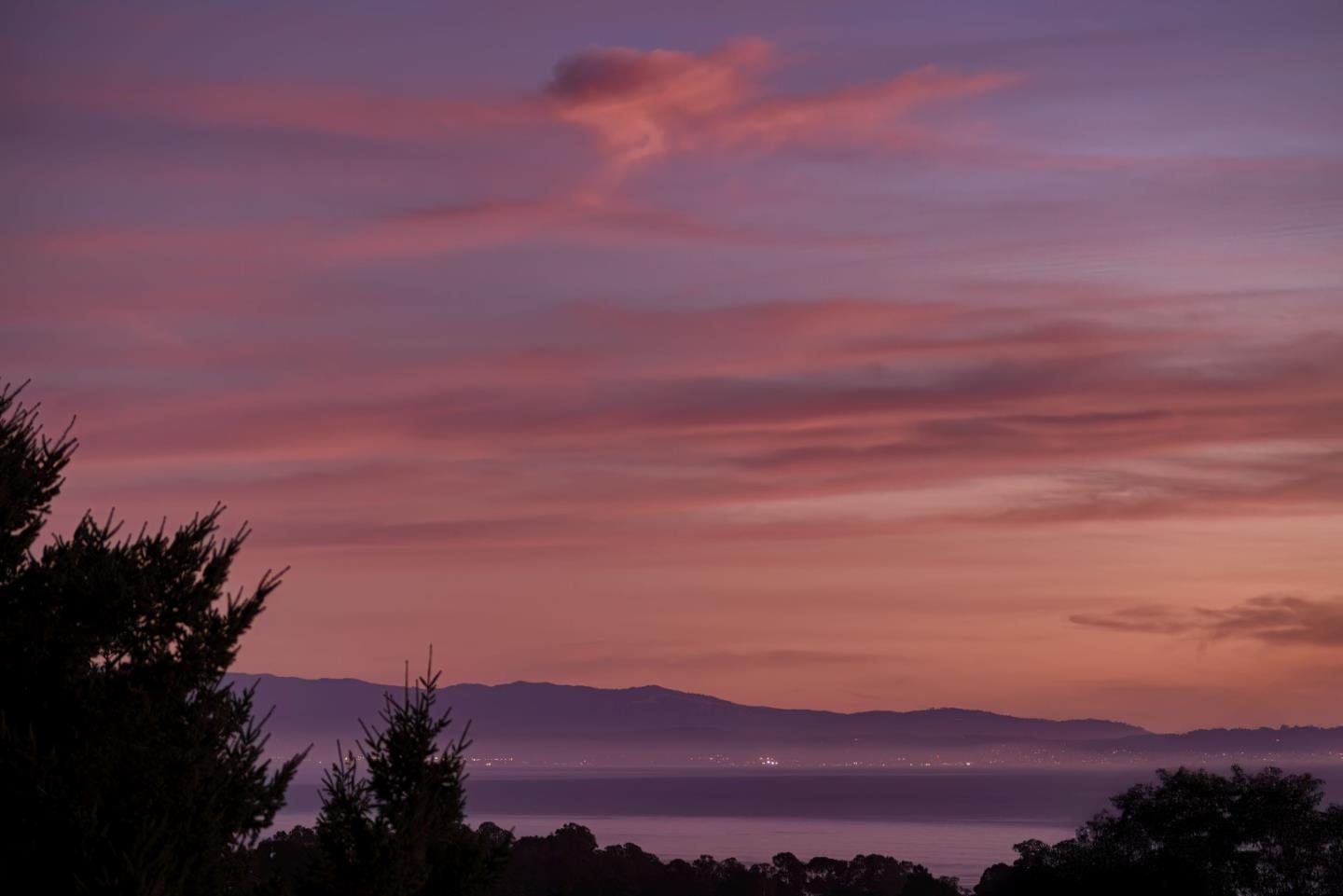 Detail Gallery Image 39 of 64 For 645 Skyward Dr, Aptos,  CA 95003 - 3 Beds | 2/1 Baths