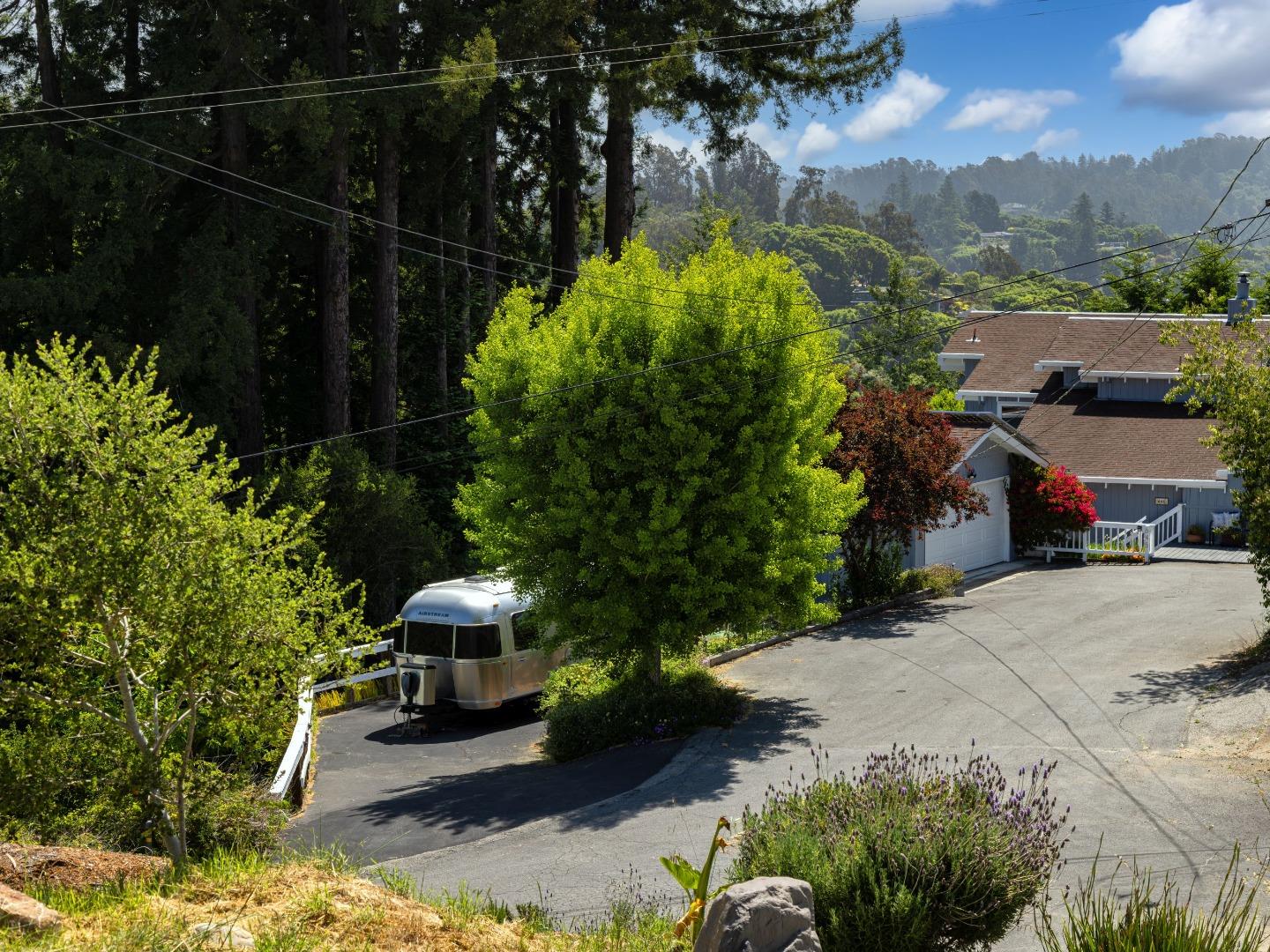 Detail Gallery Image 58 of 64 For 645 Skyward Dr, Aptos,  CA 95003 - 3 Beds | 2/1 Baths
