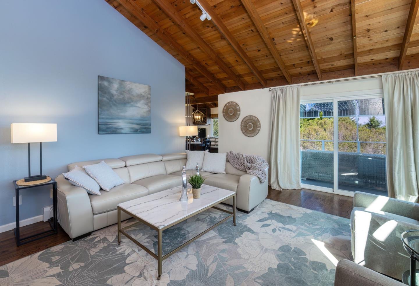 Detail Gallery Image 9 of 64 For 645 Skyward Dr, Aptos,  CA 95003 - 3 Beds | 2/1 Baths