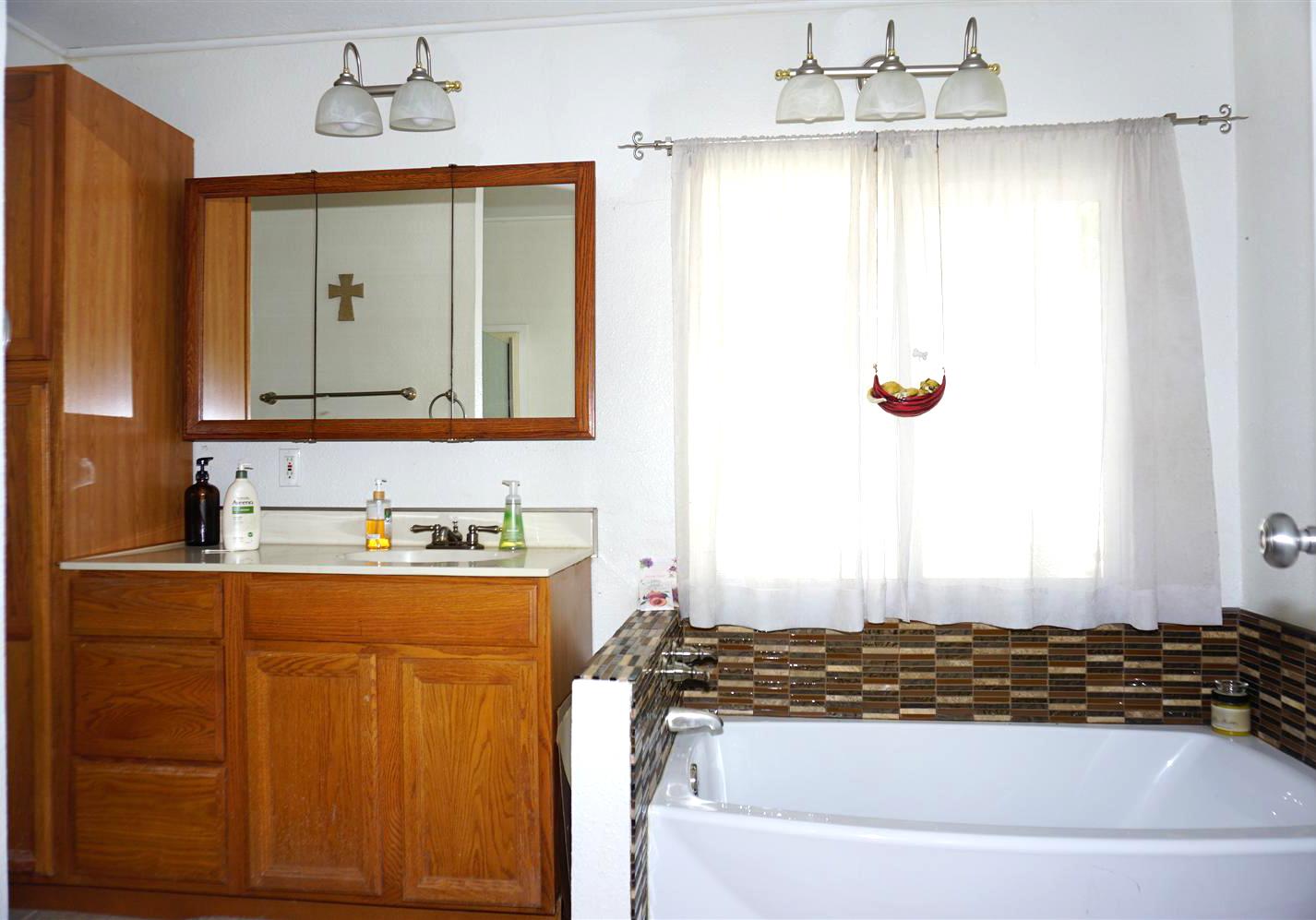Detail Gallery Image 7 of 10 For 4271 N First St #10,  San Jose,  CA 95135 - 3 Beds | 2 Baths