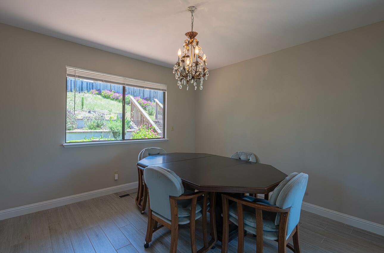 Detail Gallery Image 8 of 45 For 3065 Hermitage Rd, Pebble Beach,  CA 93953 - 4 Beds | 2/1 Baths