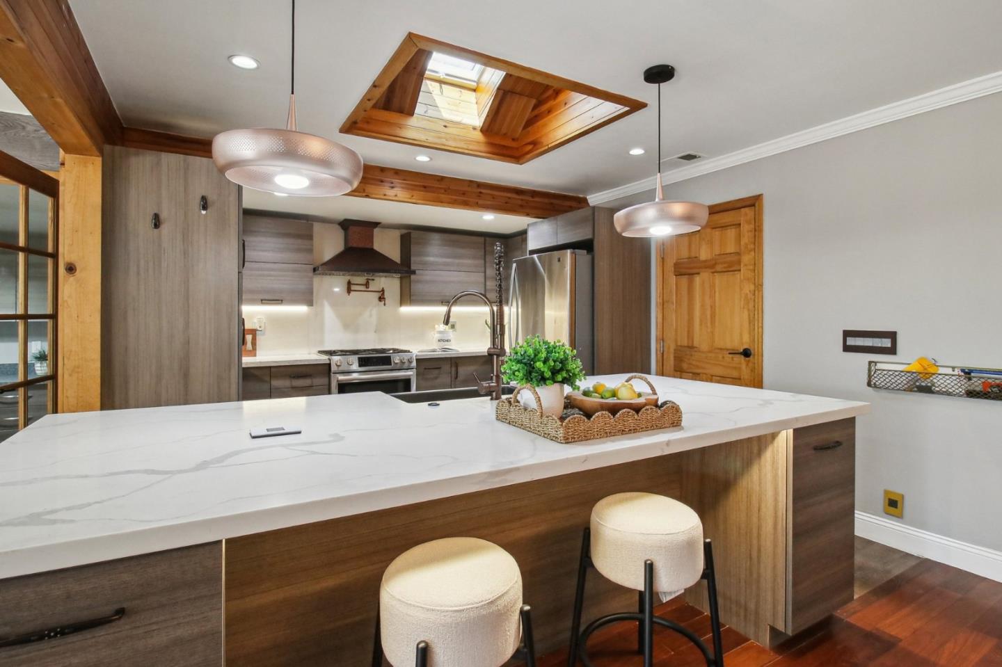 Detail Gallery Image 19 of 72 For 185 Mclellan Ave, San Mateo,  CA 94403 - 3 Beds | 2/1 Baths
