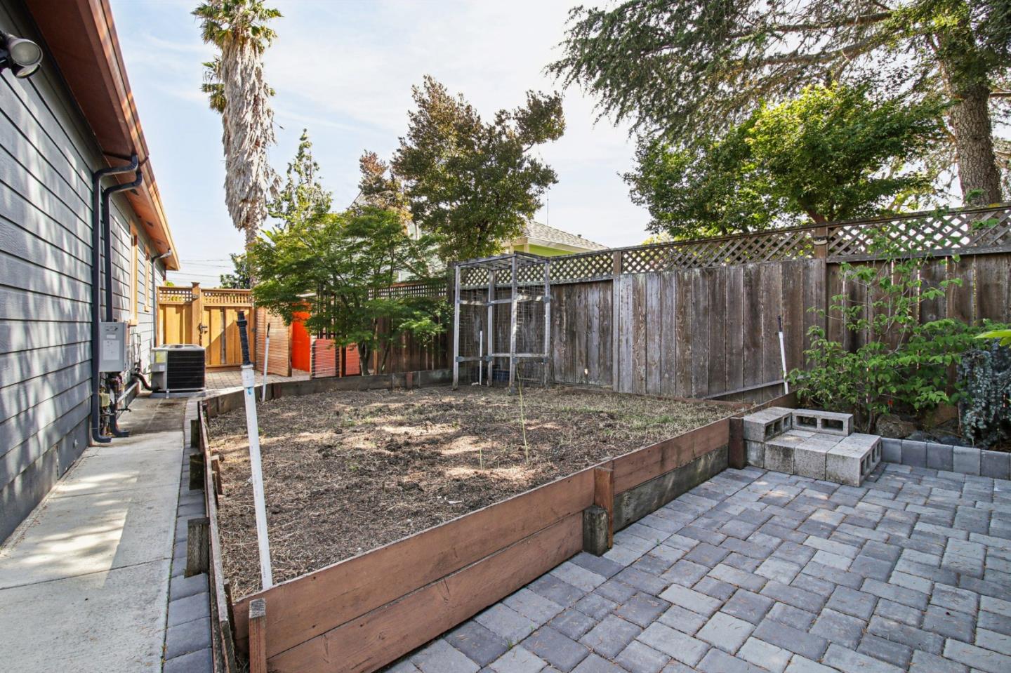 Detail Gallery Image 56 of 72 For 185 Mclellan Ave, San Mateo,  CA 94403 - 3 Beds | 2/1 Baths