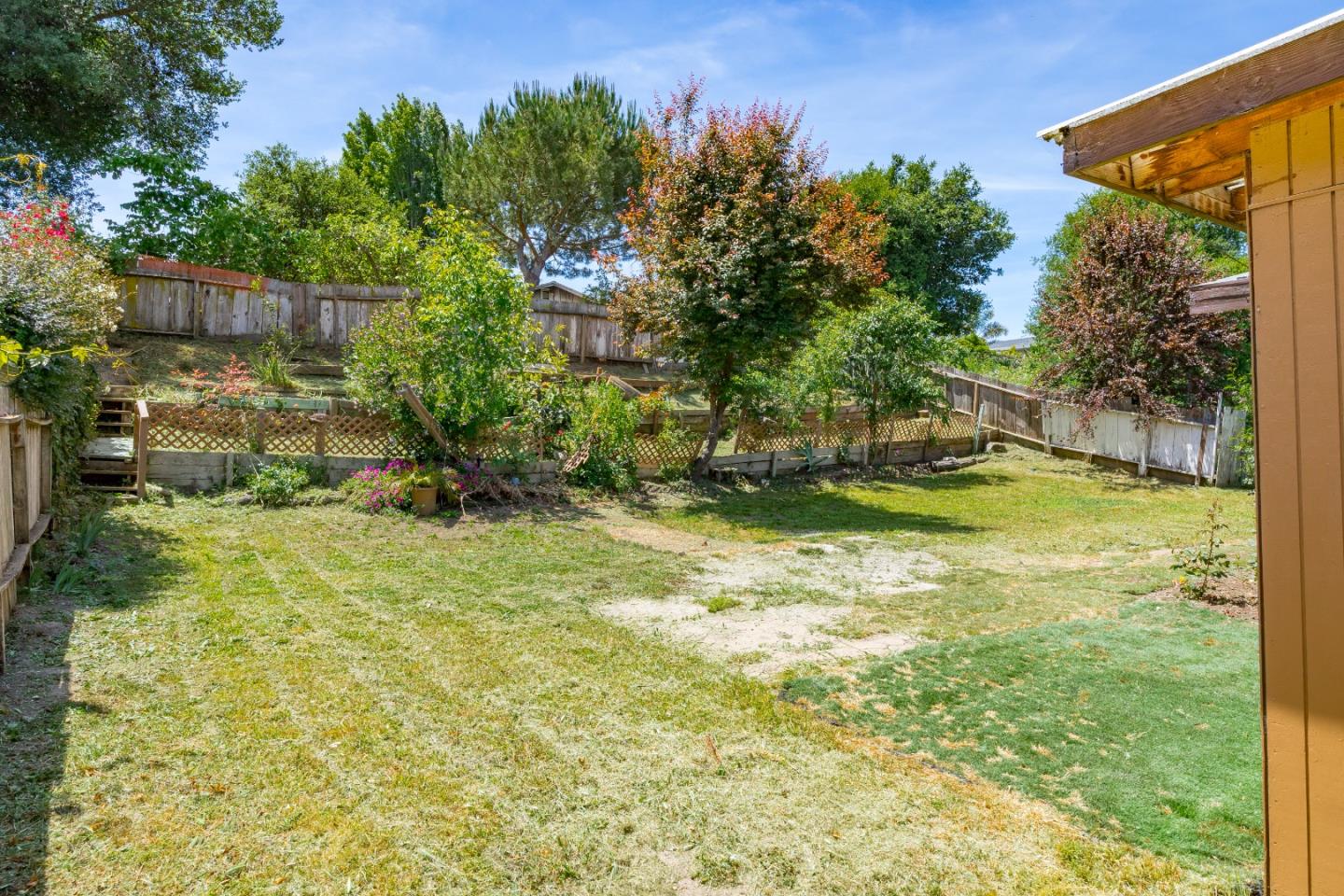 Detail Gallery Image 7 of 29 For 2265 Freedom Blvd, Watsonville,  CA 95076 - 3 Beds | 2 Baths