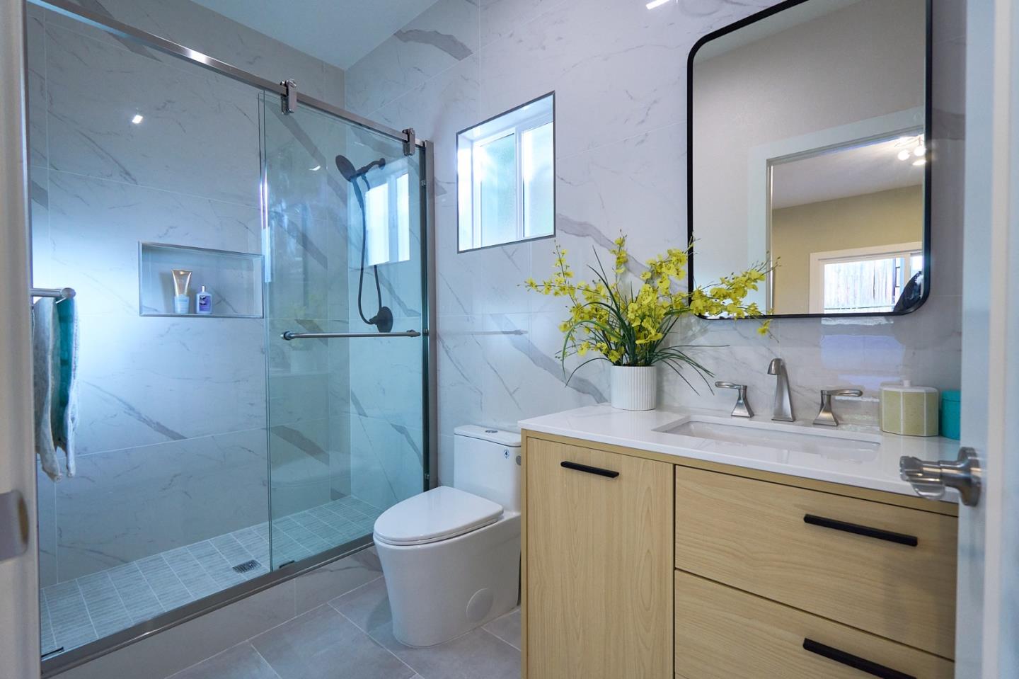 Detail Gallery Image 16 of 21 For 2116 Provanmill Way, San Jose,  CA 95121 - 4 Beds | 2 Baths
