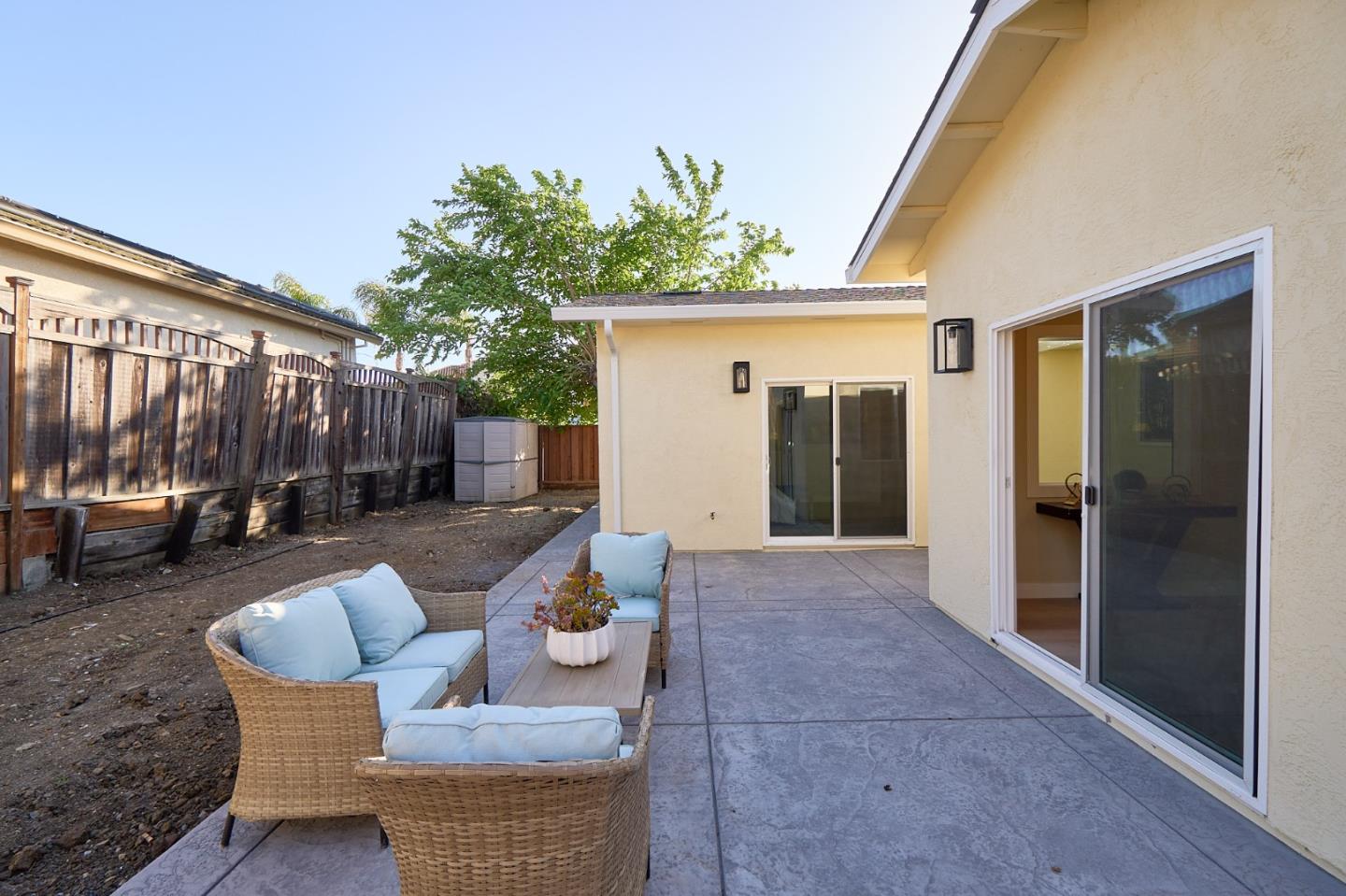 Detail Gallery Image 19 of 21 For 2116 Provanmill Way, San Jose,  CA 95121 - 4 Beds | 2 Baths