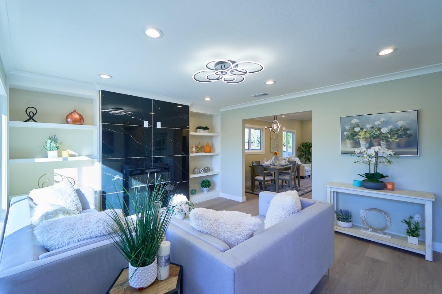 Detail Gallery Image 5 of 21 For 2116 Provanmill Way, San Jose,  CA 95121 - 4 Beds | 2 Baths