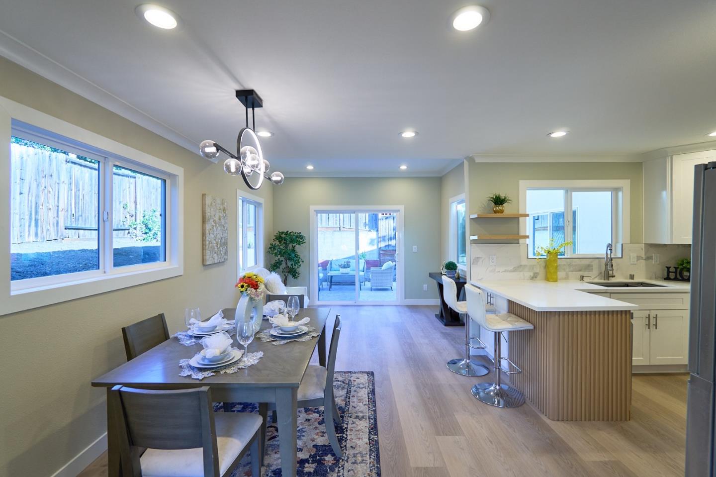 Detail Gallery Image 8 of 21 For 2116 Provanmill Way, San Jose,  CA 95121 - 4 Beds | 2 Baths