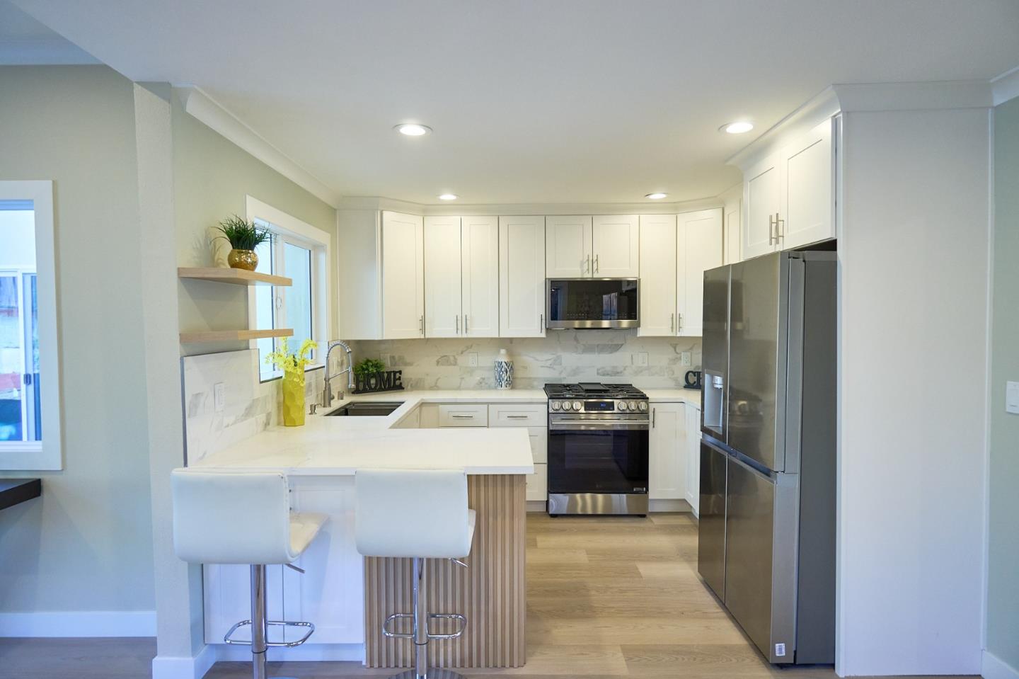 Detail Gallery Image 9 of 21 For 2116 Provanmill Way, San Jose,  CA 95121 - 4 Beds | 2 Baths