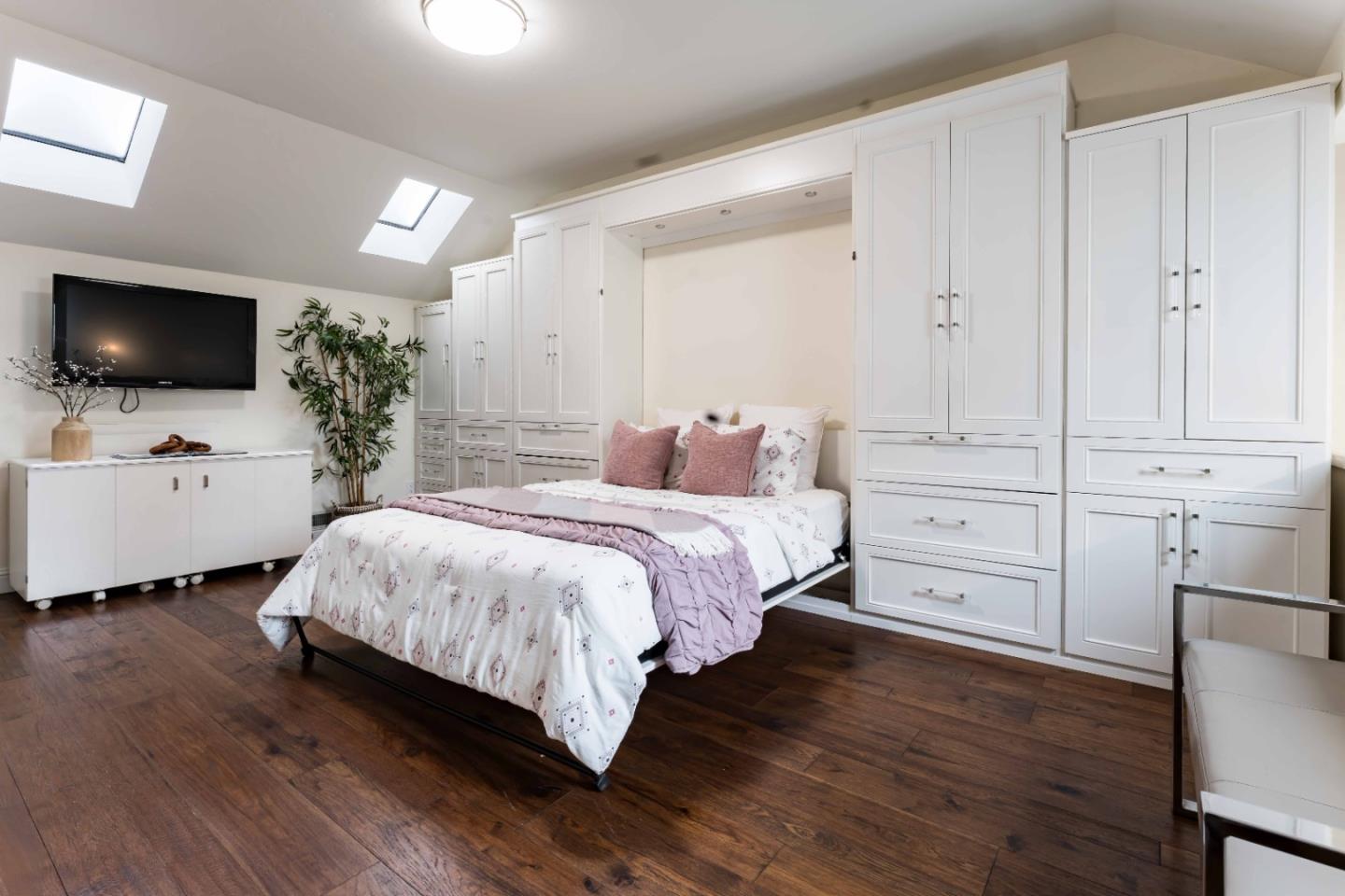 Detail Gallery Image 20 of 32 For 1261 Setareh Ct, San Jose,  CA 95125 - 3 Beds | 2/1 Baths