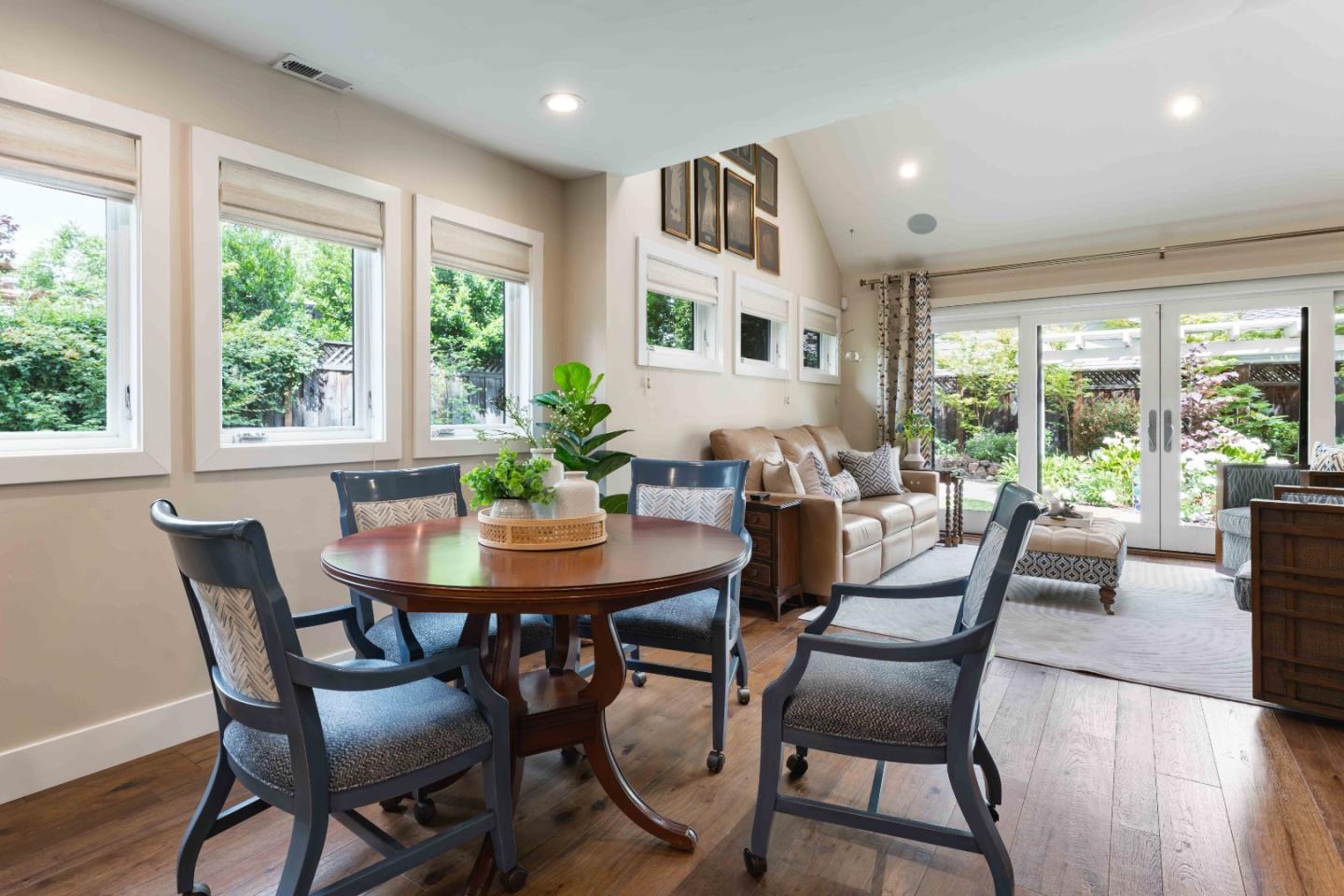 Detail Gallery Image 8 of 32 For 1261 Setareh Ct, San Jose,  CA 95125 - 3 Beds | 2/1 Baths