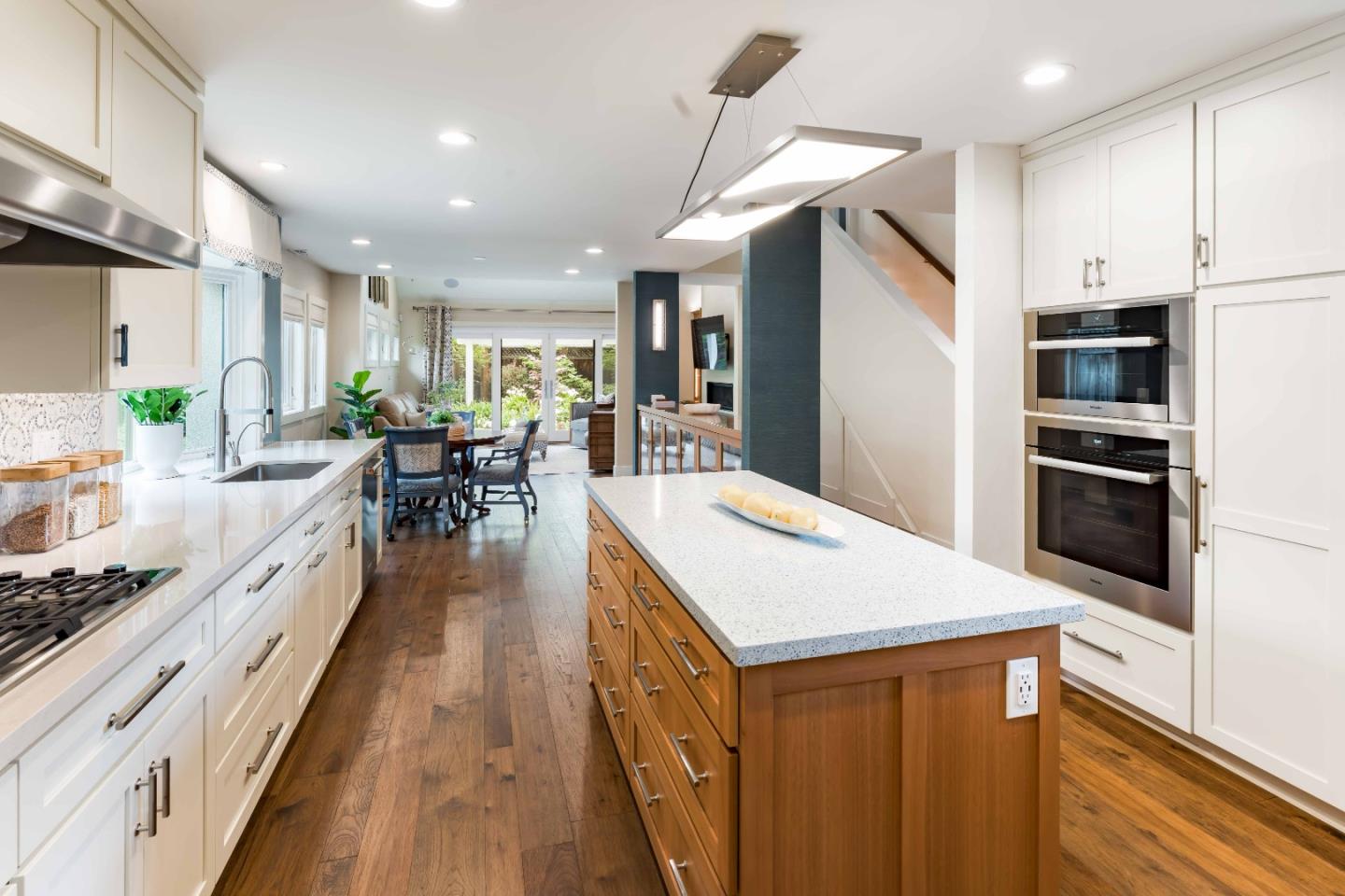 Detail Gallery Image 9 of 32 For 1261 Setareh Ct, San Jose,  CA 95125 - 3 Beds | 2/1 Baths