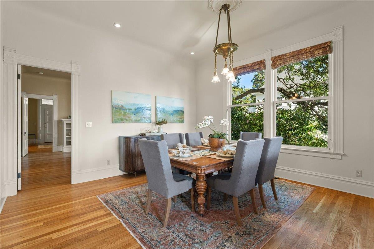 Detail Gallery Image 14 of 62 For 311-313 Ocean View Ave, Santa Cruz,  CA 95062 - 4 Beds | 3/1 Baths