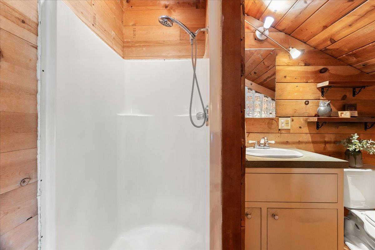 Detail Gallery Image 47 of 62 For 311-313 Ocean View Ave, Santa Cruz,  CA 95062 - 4 Beds | 3/1 Baths