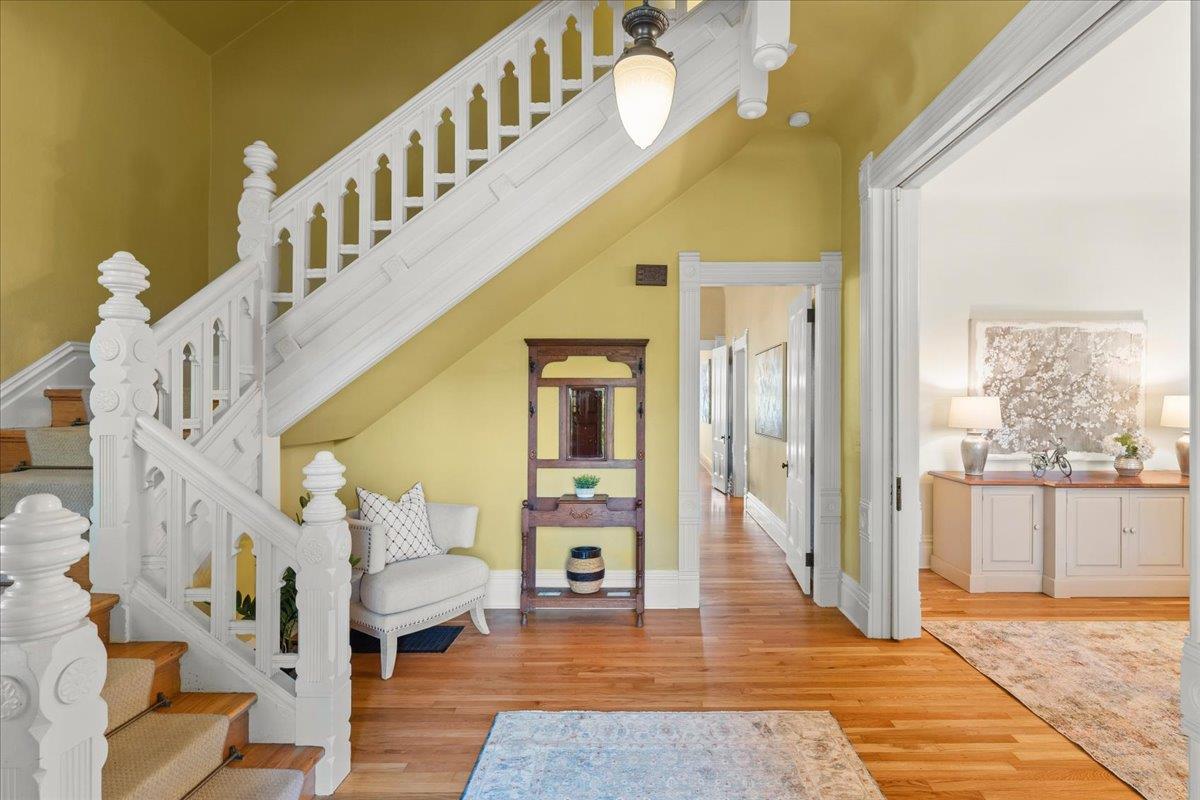 Detail Gallery Image 6 of 62 For 311-313 Ocean View Ave, Santa Cruz,  CA 95062 - 4 Beds | 3/1 Baths