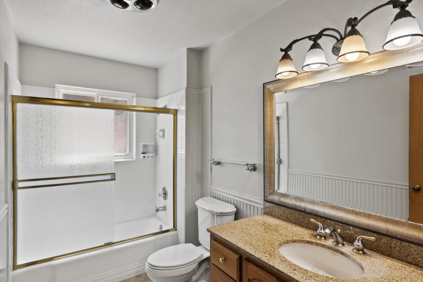 Detail Gallery Image 12 of 37 For 931 Petra Ln, Pacific Grove,  CA 93950 - 4 Beds | 3 Baths
