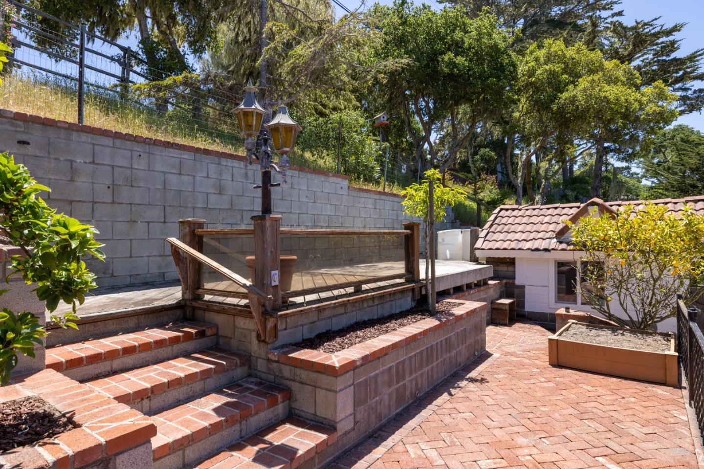 Detail Gallery Image 32 of 37 For 931 Petra Ln, Pacific Grove,  CA 93950 - 4 Beds | 3 Baths