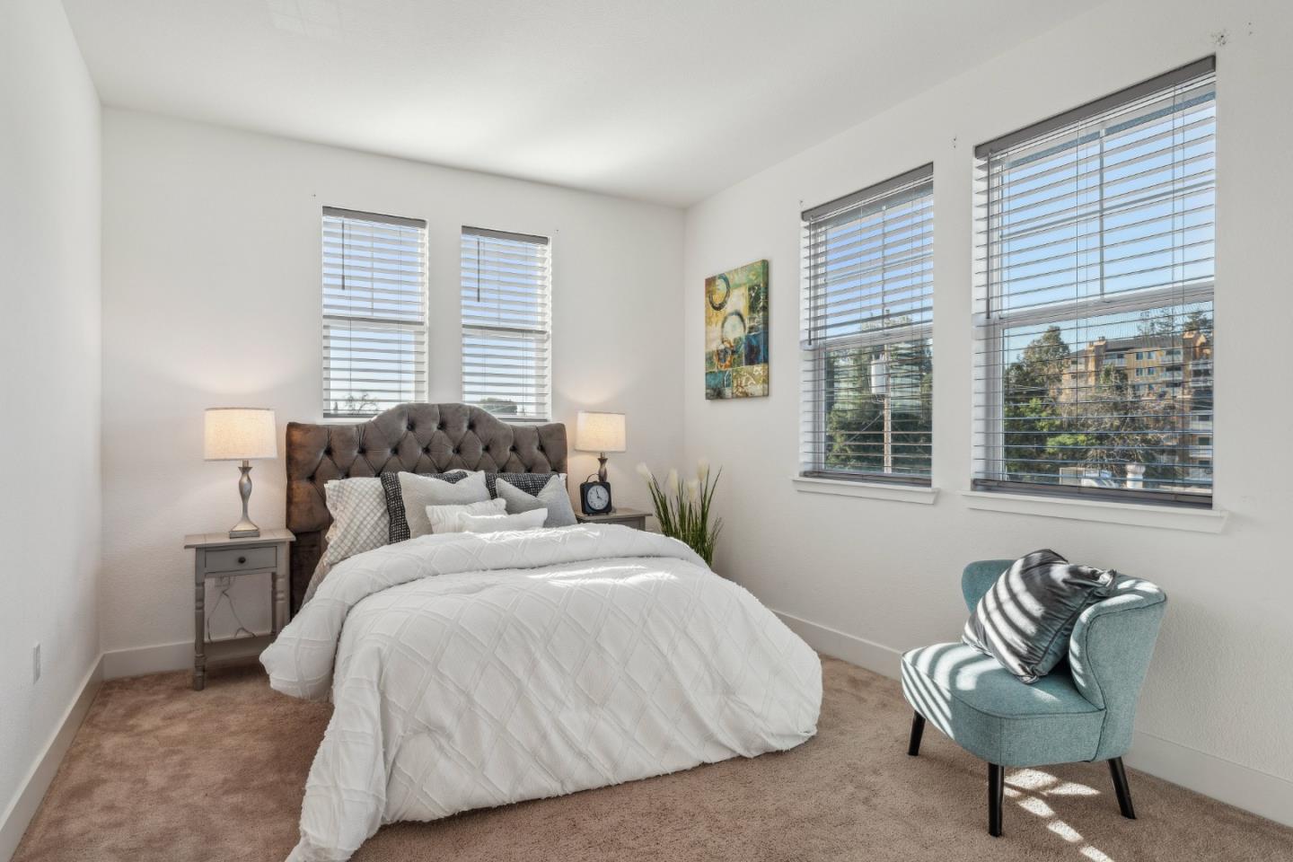 Detail Gallery Image 10 of 26 For 2709 Delaney Ct, Castro Valley,  CA 94546 - 3 Beds | 3/1 Baths