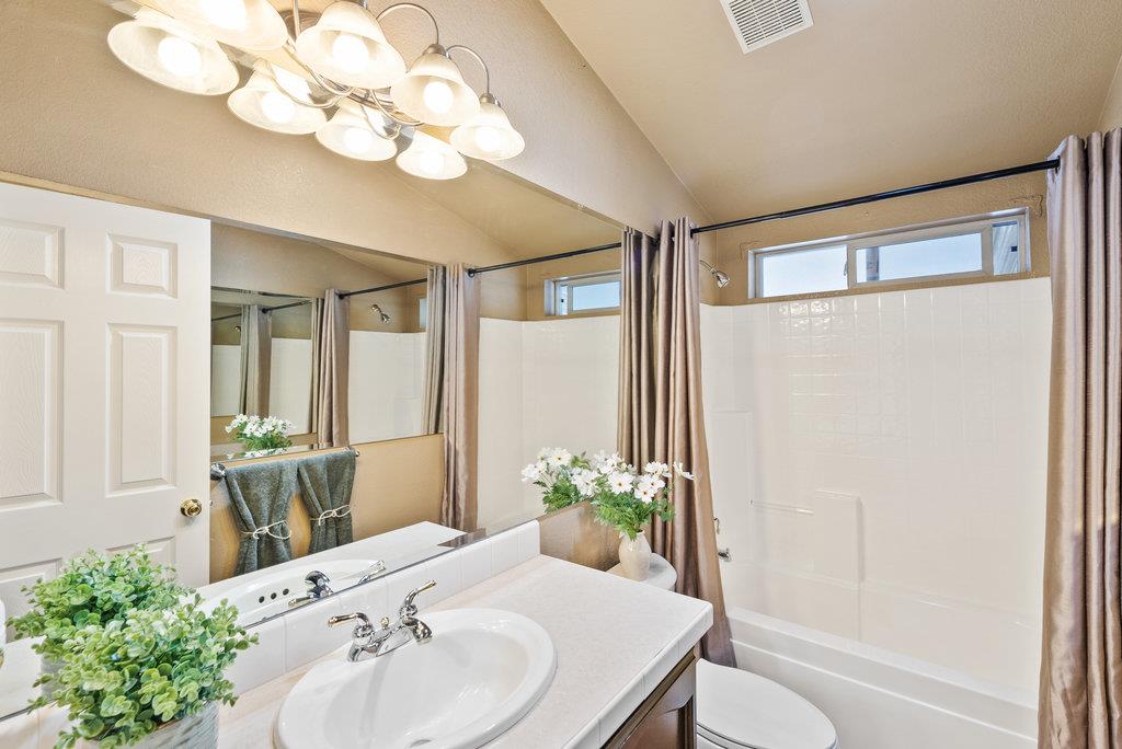 Detail Gallery Image 13 of 29 For 444 Whispering Pines Dr #116,  Scotts Valley,  CA 95066 - 3 Beds | 2 Baths