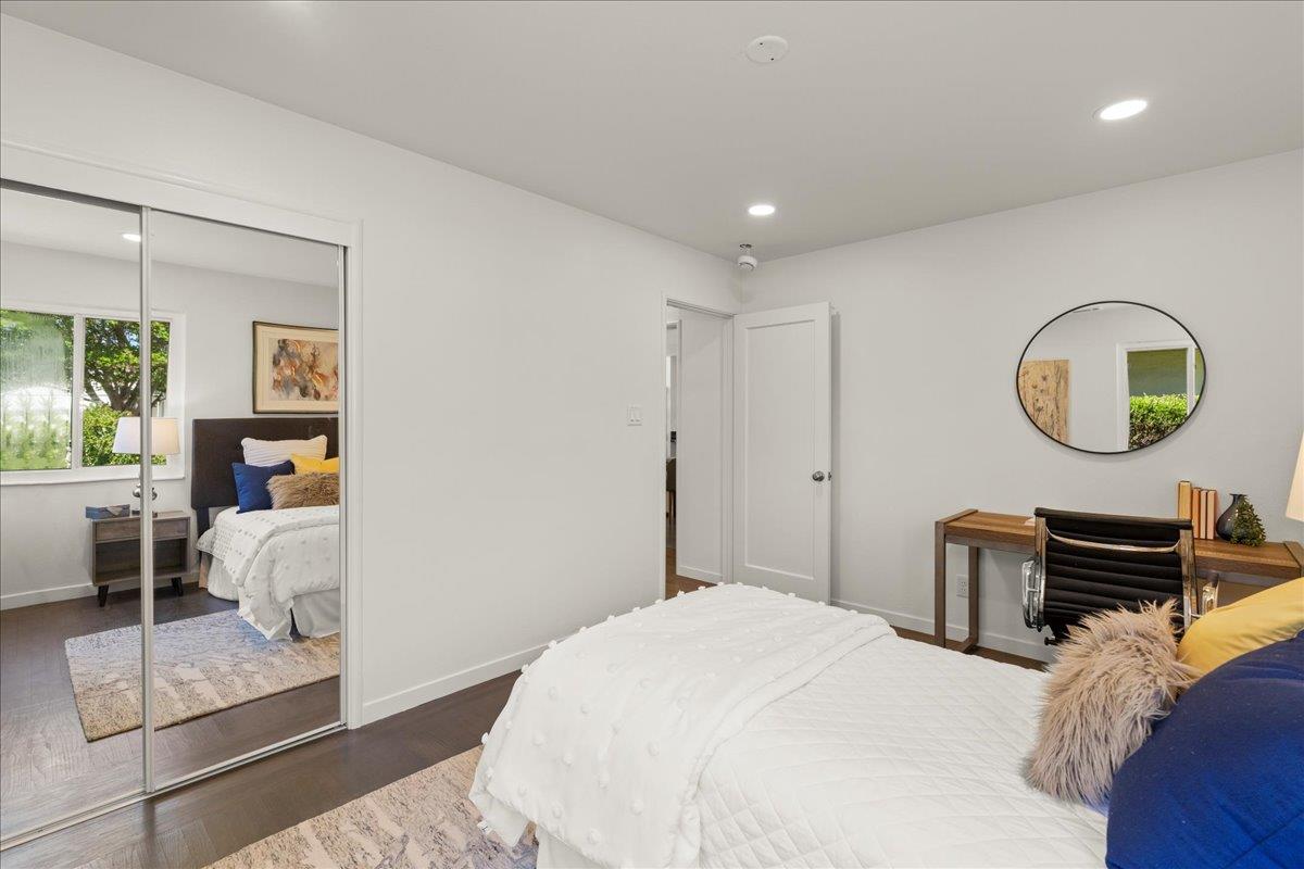 Detail Gallery Image 22 of 28 For 584 Gresham Ave, Sunnyvale,  CA 94085 - 3 Beds | 2 Baths