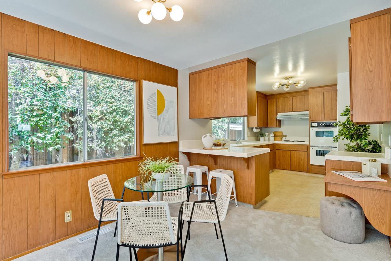 Detail Gallery Image 13 of 48 For 1134 Stafford Dr, Cupertino,  CA 95014 - 3 Beds | 2 Baths