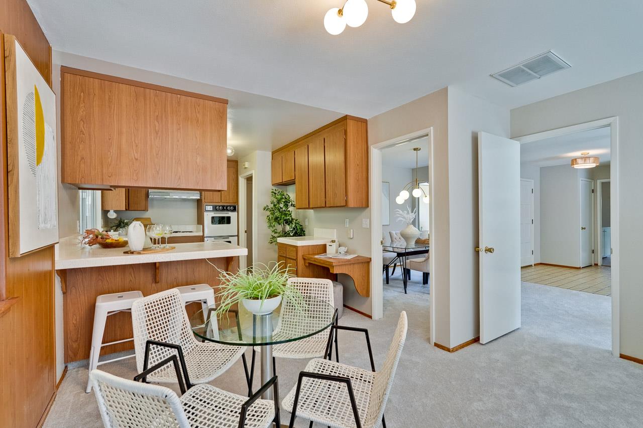 Detail Gallery Image 21 of 48 For 1134 Stafford Dr, Cupertino,  CA 95014 - 3 Beds | 2 Baths