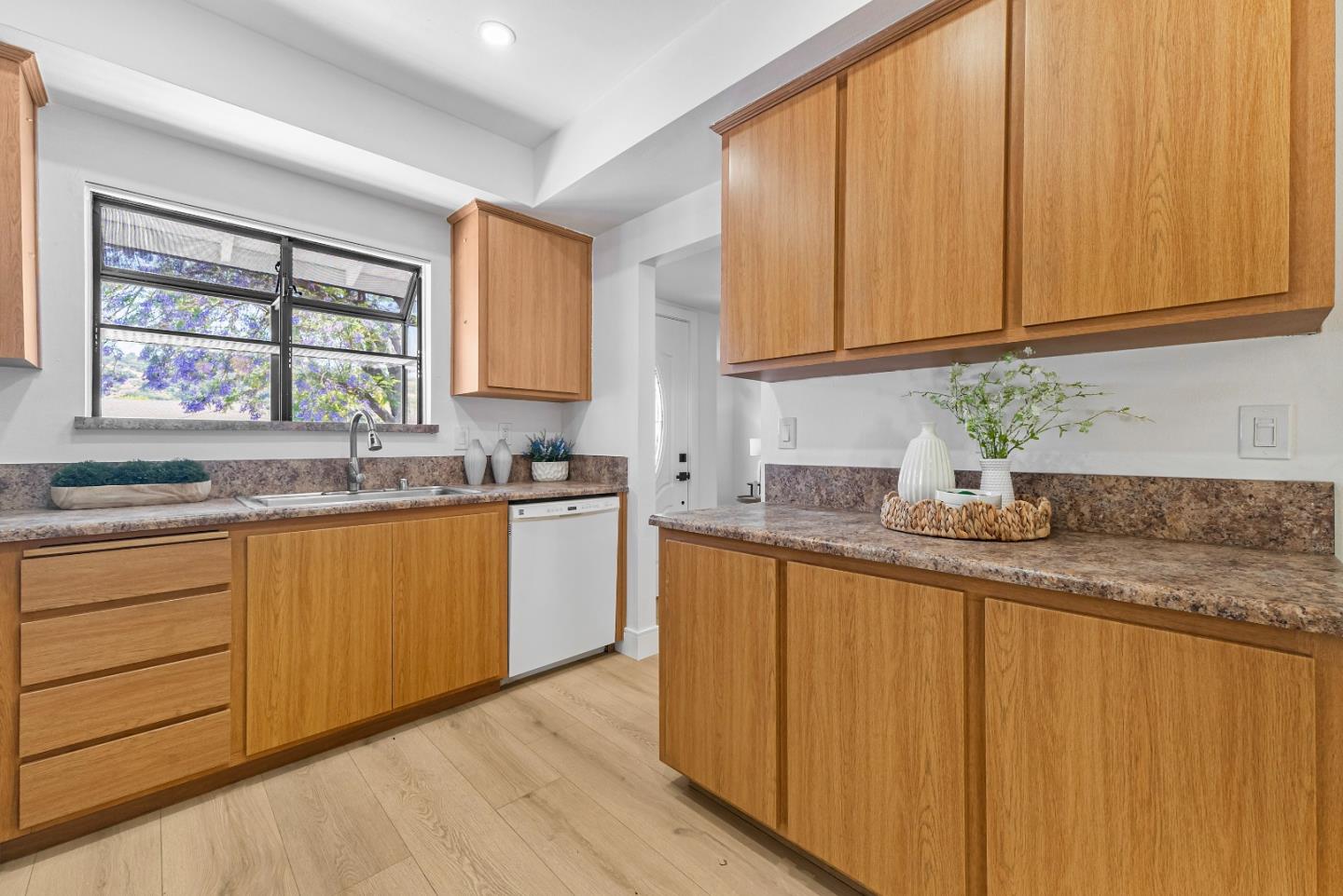 Detail Gallery Image 15 of 44 For 629 Choctaw Dr, San Jose,  CA 95123 - 4 Beds | 2 Baths