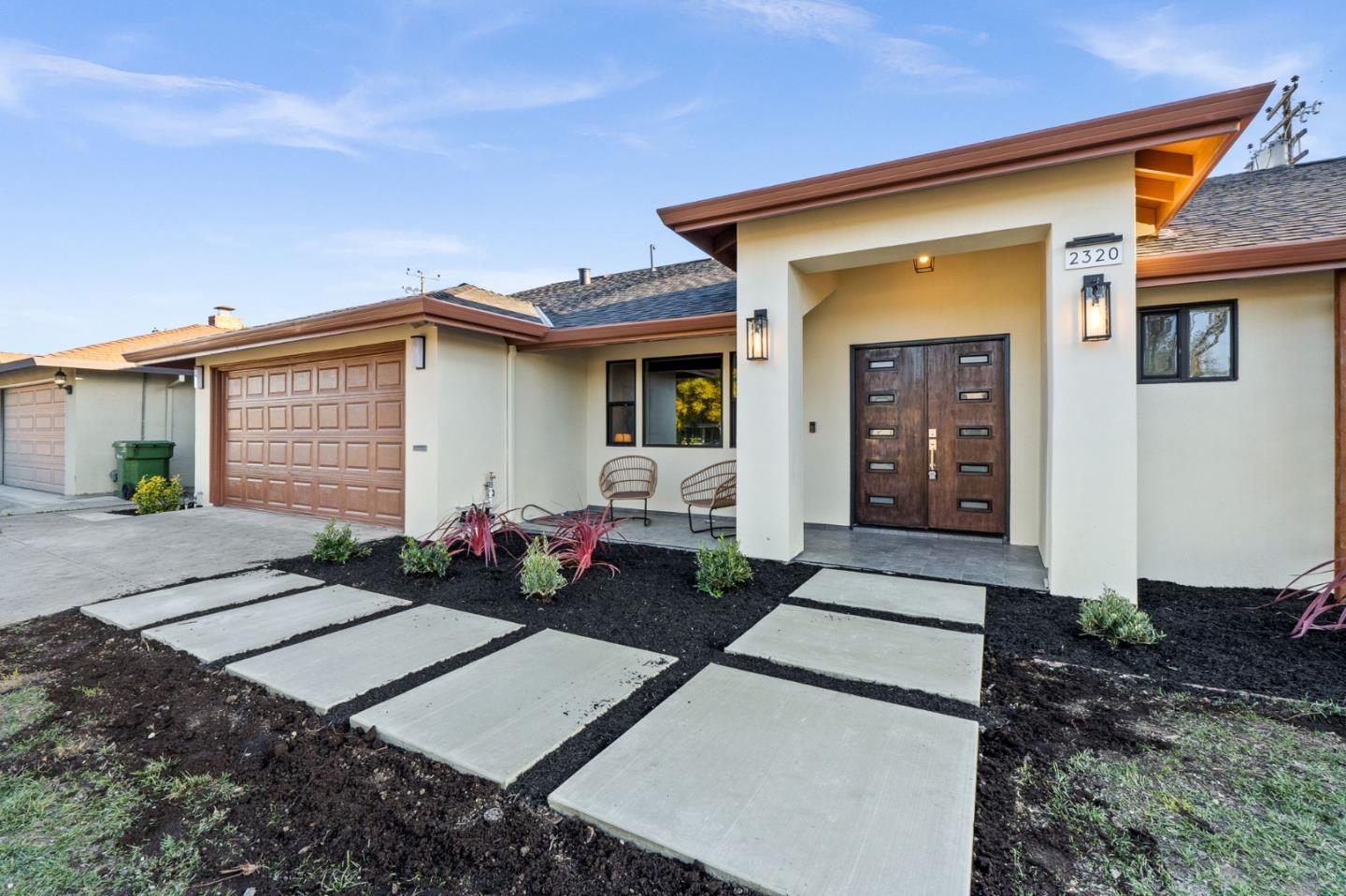 Detail Gallery Image 2 of 43 For 2320 Bray Ave, Santa Clara,  CA 95050 - 3 Beds | 3 Baths
