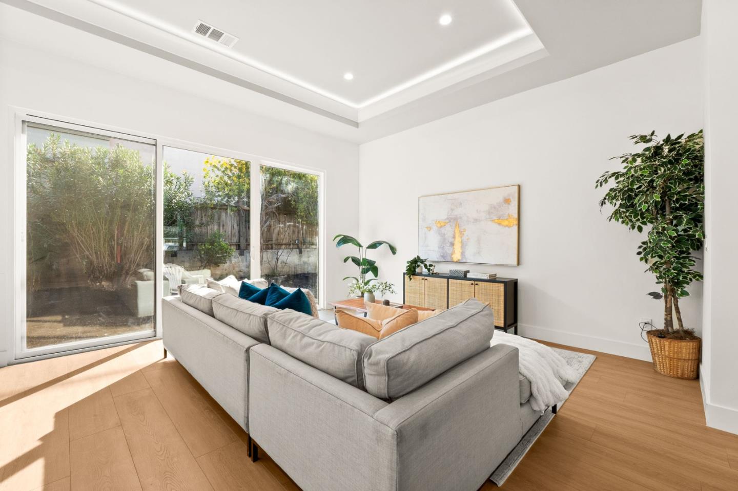 Detail Gallery Image 21 of 43 For 2320 Bray Ave, Santa Clara,  CA 95050 - 3 Beds | 3 Baths