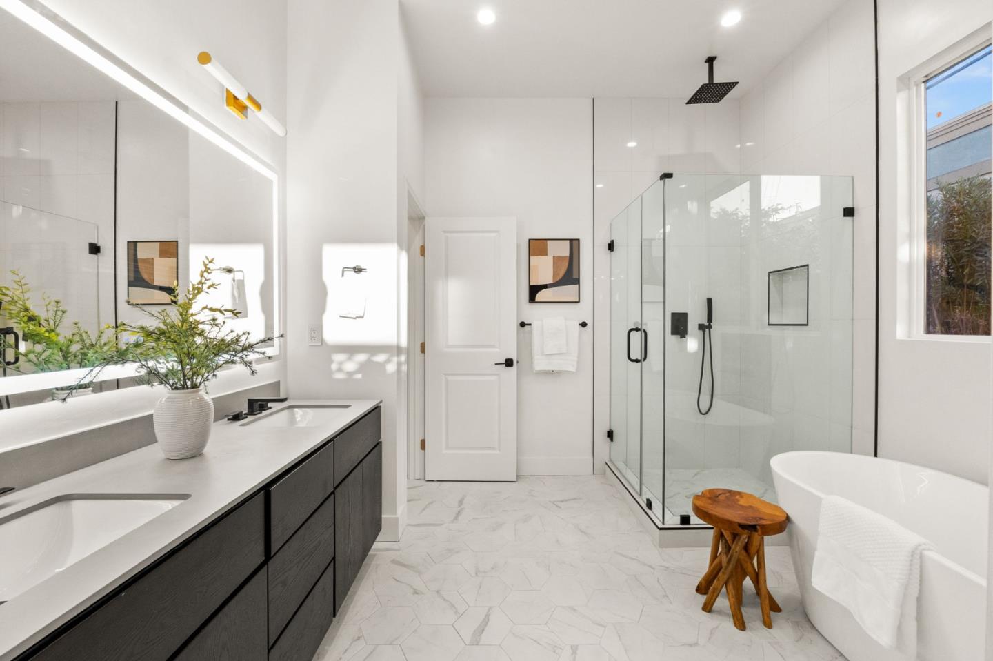 Detail Gallery Image 32 of 43 For 2320 Bray Ave, Santa Clara,  CA 95050 - 3 Beds | 3 Baths