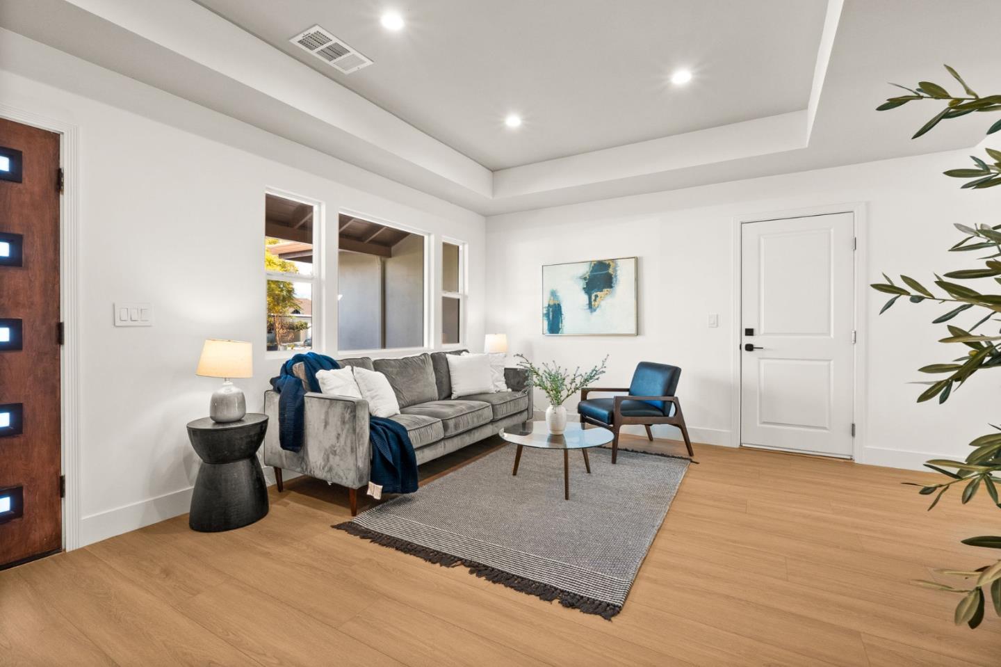 Detail Gallery Image 5 of 43 For 2320 Bray Ave, Santa Clara,  CA 95050 - 3 Beds | 3 Baths