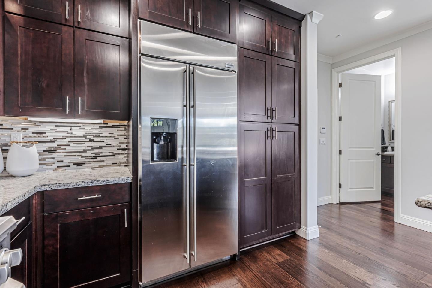 Detail Gallery Image 8 of 30 For 1005 Marcelli Cir, Los Altos,  CA 94022 - 4 Beds | 2/1 Baths