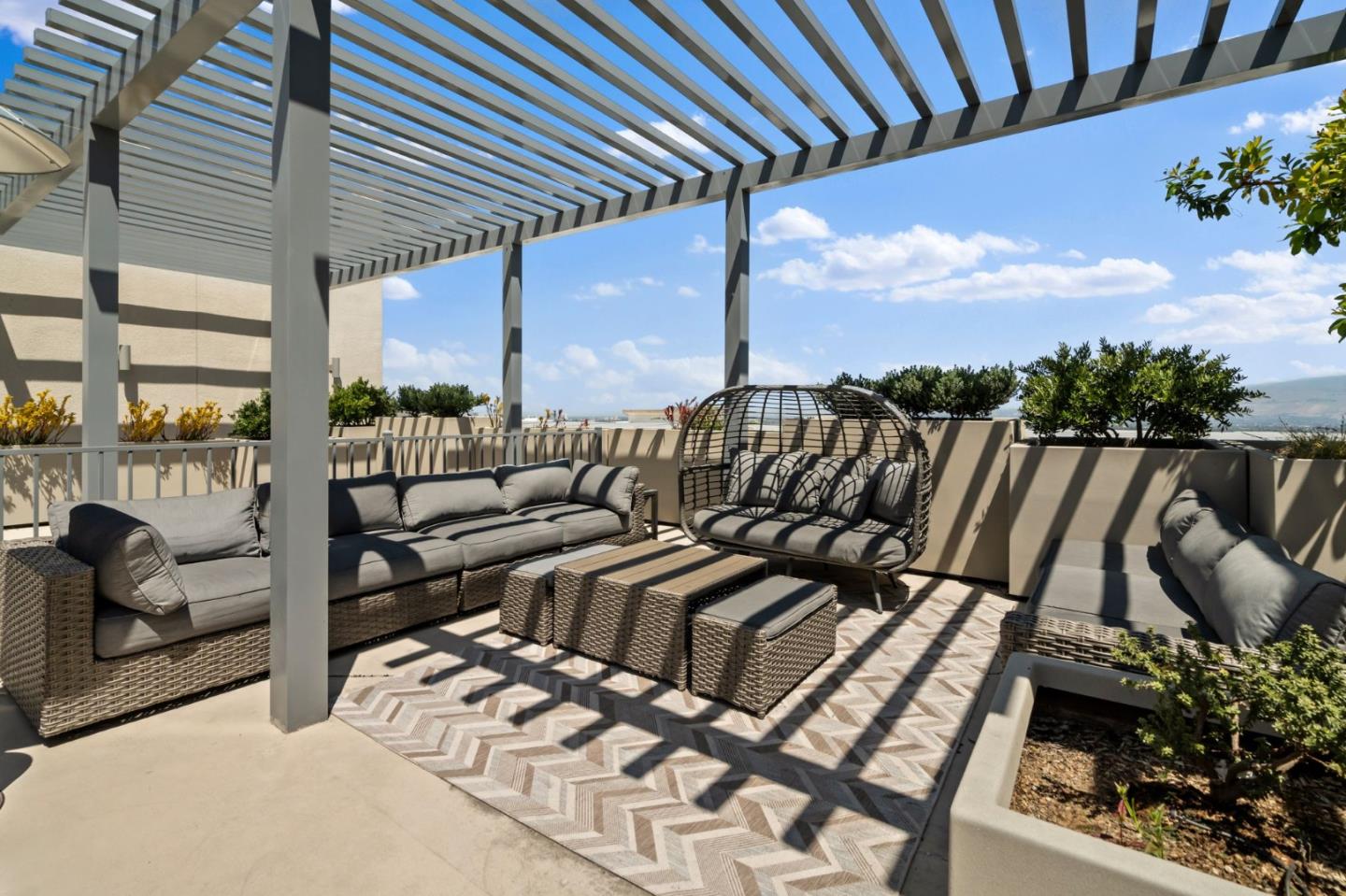 Detail Gallery Image 29 of 40 For 2981 Henry Miller Pl #8,  San Jose,  CA 95136 - 3 Beds | 2 Baths