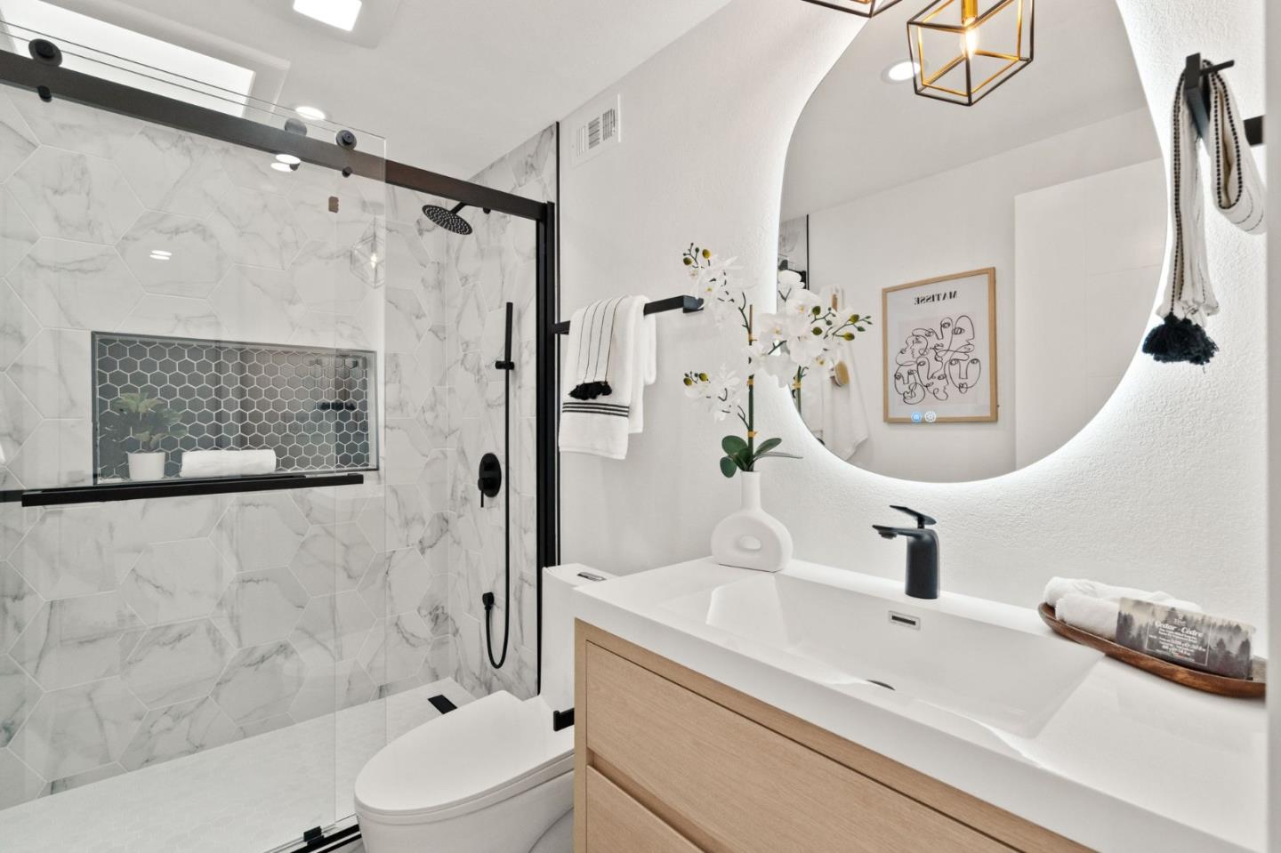 Detail Gallery Image 15 of 44 For 6116 Radcliffe Ave, Newark,  CA 94560 - 4 Beds | 2 Baths