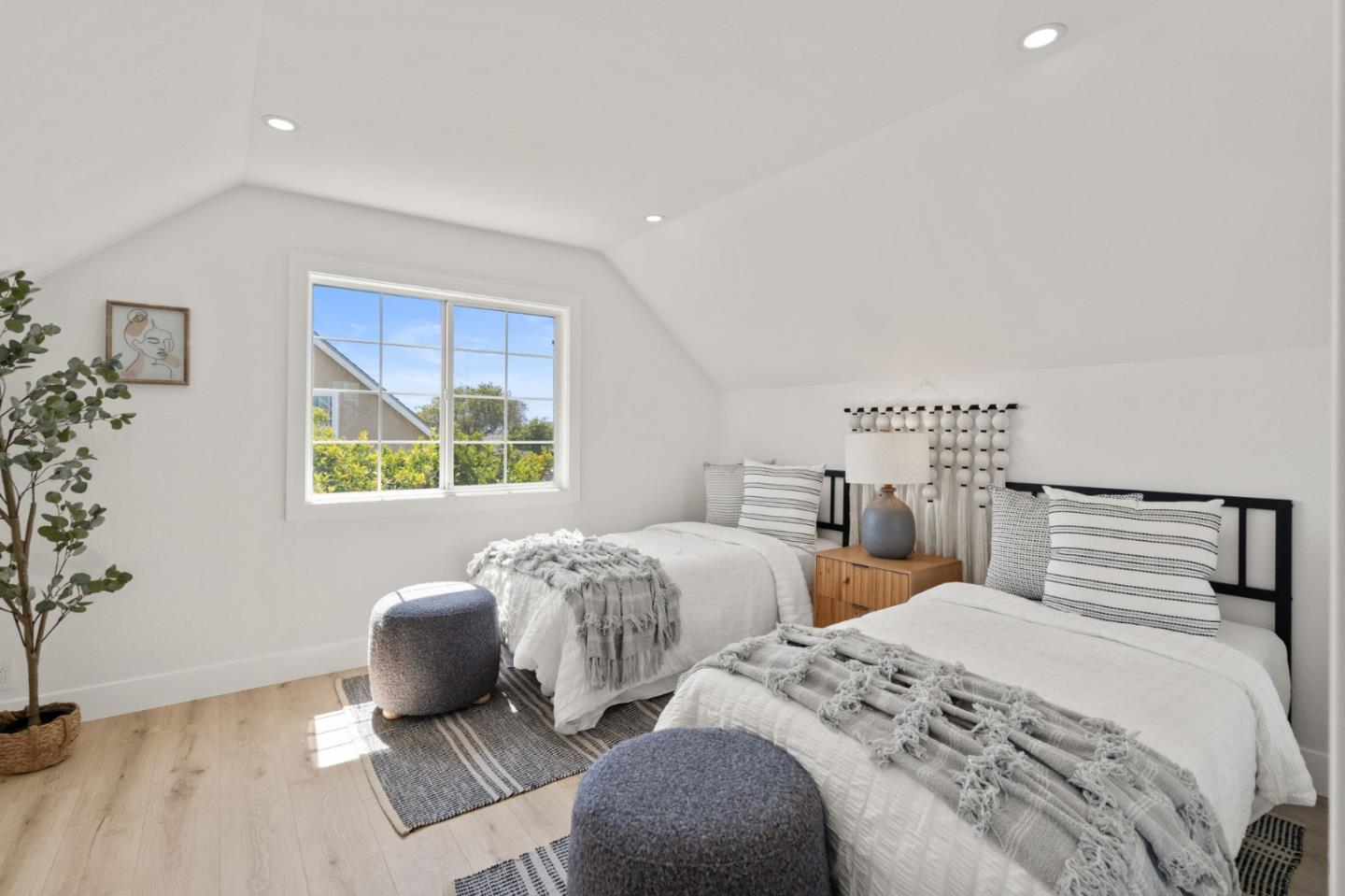 Detail Gallery Image 20 of 44 For 6116 Radcliffe Ave, Newark,  CA 94560 - 4 Beds | 2 Baths