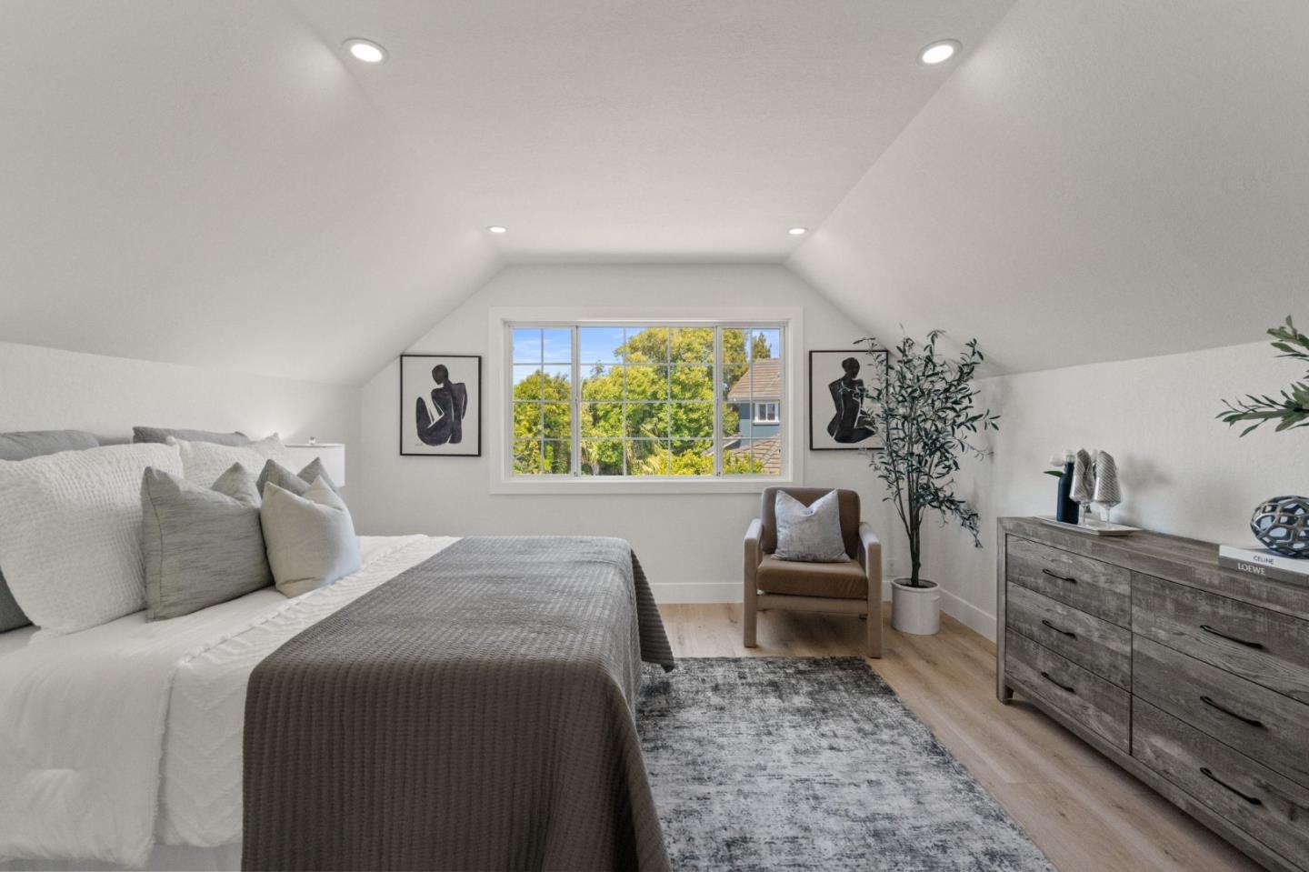 Detail Gallery Image 22 of 44 For 6116 Radcliffe Ave, Newark,  CA 94560 - 4 Beds | 2 Baths