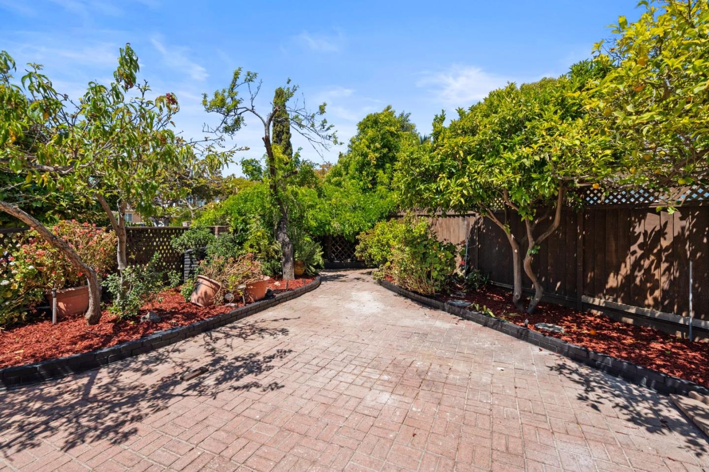 Detail Gallery Image 26 of 44 For 6116 Radcliffe Ave, Newark,  CA 94560 - 4 Beds | 2 Baths