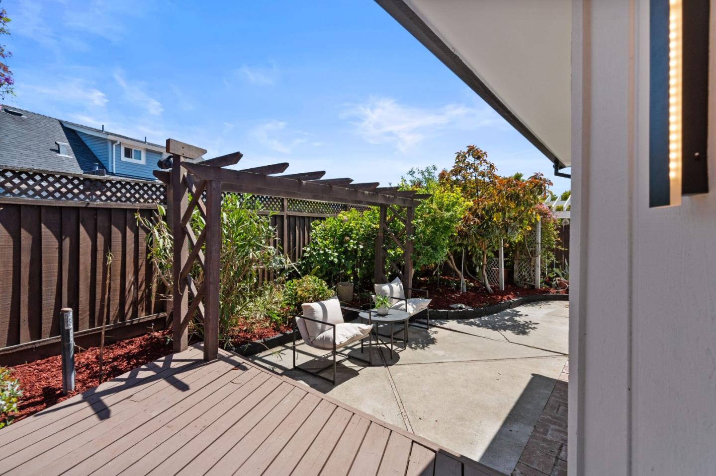 Detail Gallery Image 31 of 44 For 6116 Radcliffe Ave, Newark,  CA 94560 - 4 Beds | 2 Baths