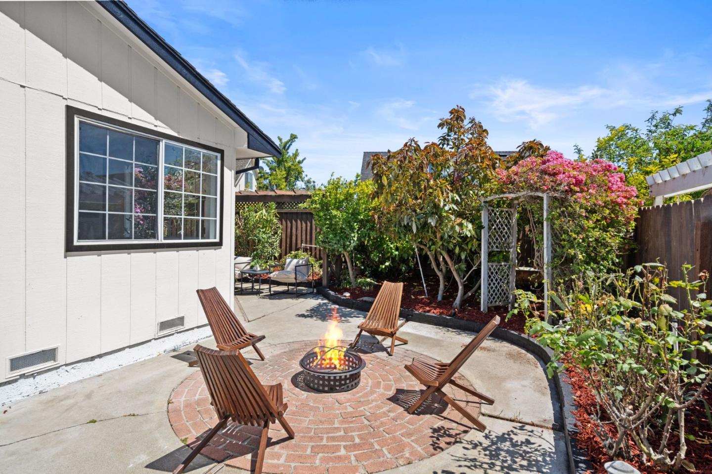 Detail Gallery Image 35 of 44 For 6116 Radcliffe Ave, Newark,  CA 94560 - 4 Beds | 2 Baths