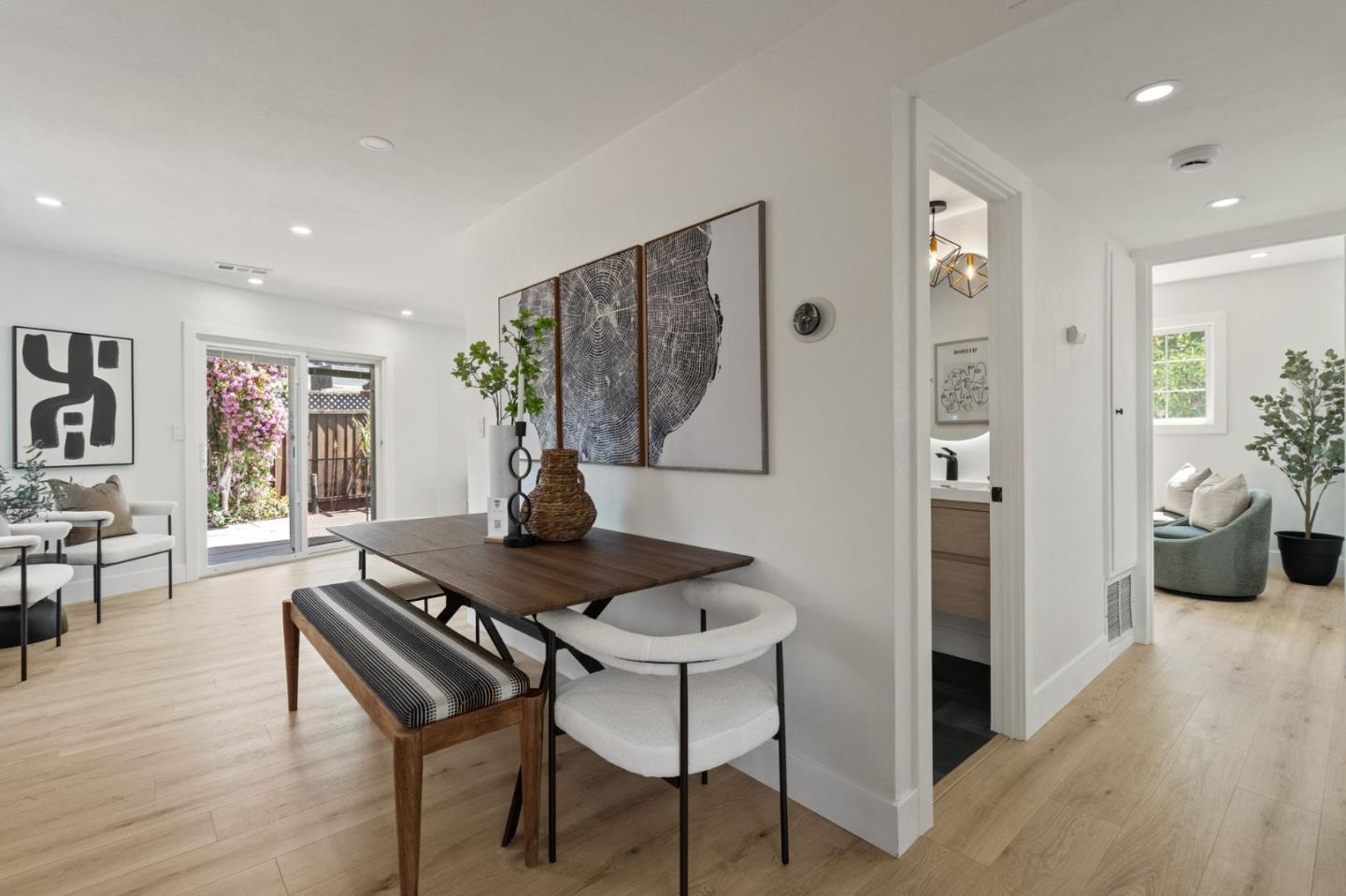 Detail Gallery Image 8 of 44 For 6116 Radcliffe Ave, Newark,  CA 94560 - 4 Beds | 2 Baths
