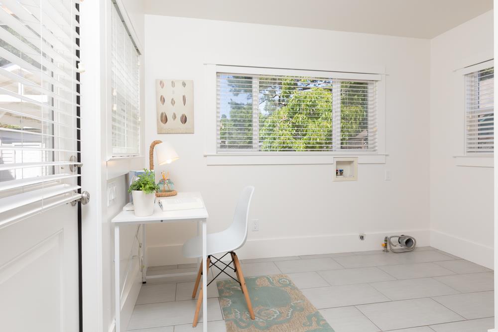 Detail Gallery Image 15 of 25 For 213 Chilverton St, Santa Cruz,  CA 95062 - 2 Beds | 1 Baths