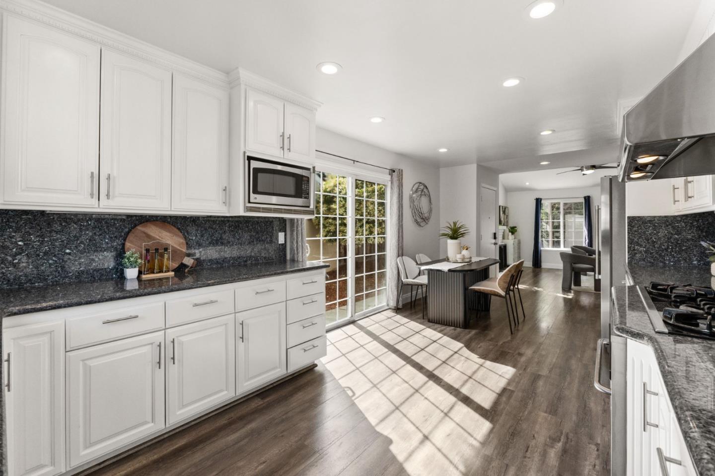 Detail Gallery Image 14 of 43 For 1161 Dudash Ct, San Jose,  CA 95122 - 3 Beds | 2 Baths