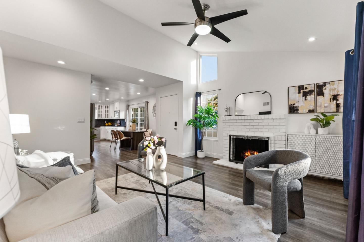 Detail Gallery Image 3 of 43 For 1161 Dudash Ct, San Jose,  CA 95122 - 3 Beds | 2 Baths