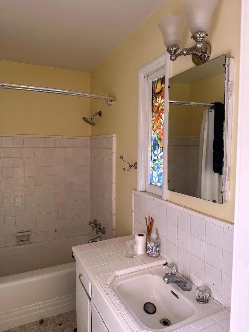 Detail Gallery Image 10 of 21 For 2nd St,  Los Altos,  CA 94022 - – Beds | – Baths