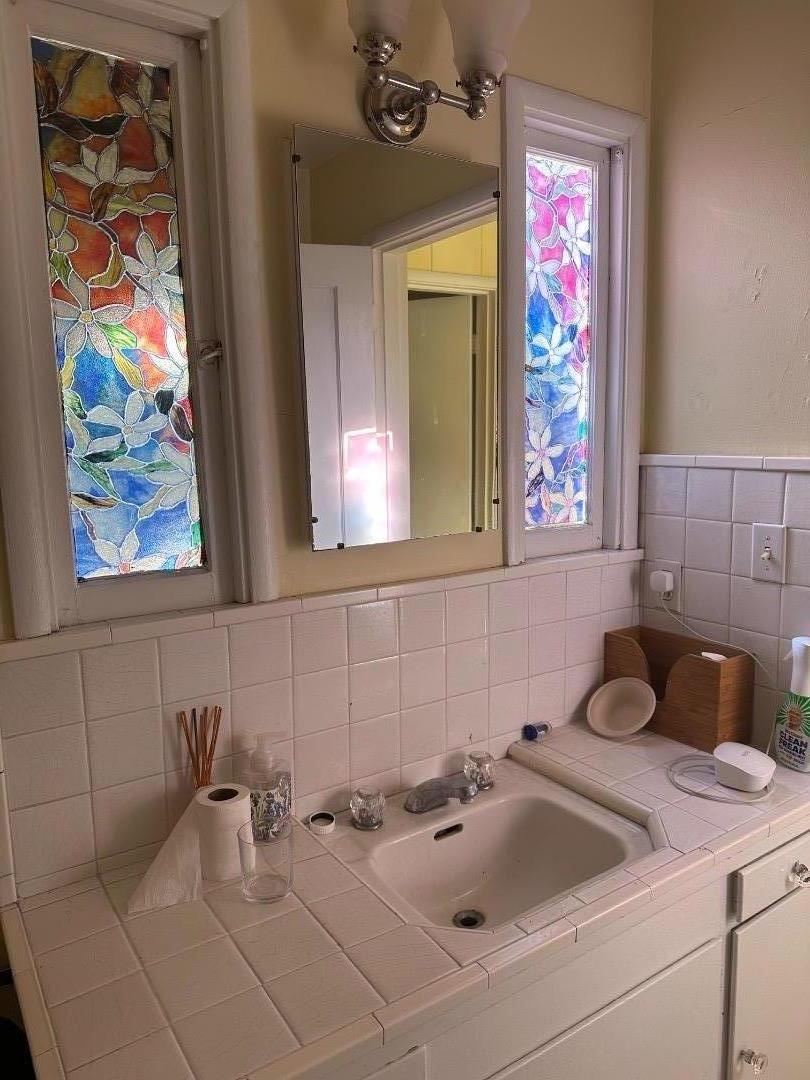 Detail Gallery Image 11 of 21 For 2nd St,  Los Altos,  CA 94022 - – Beds | – Baths