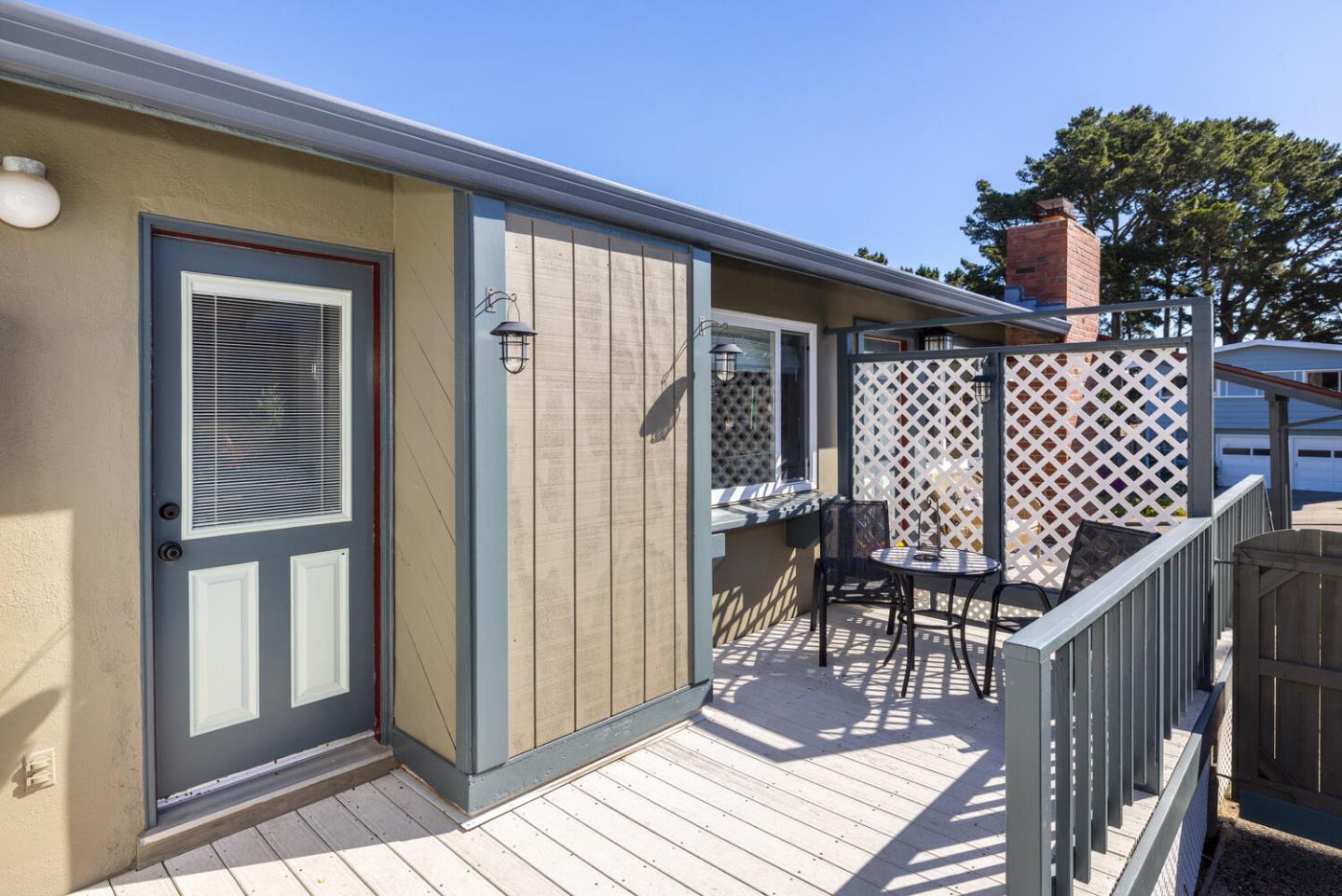 Detail Gallery Image 18 of 55 For 2511 Carmel Dr, San Bruno,  CA 94066 - 3 Beds | 2/1 Baths