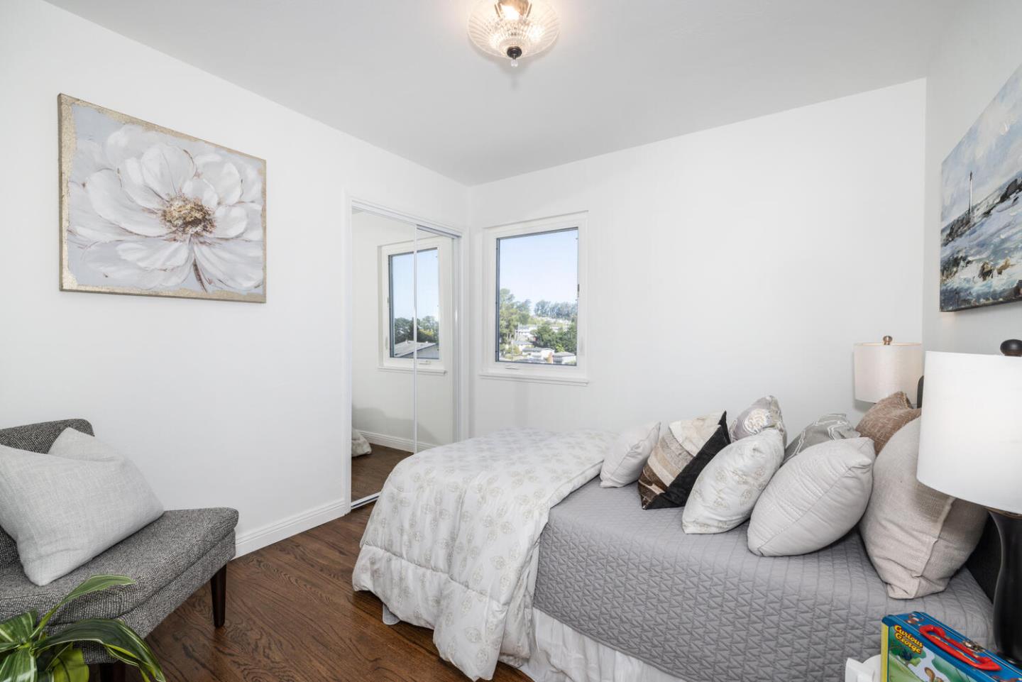 Detail Gallery Image 21 of 55 For 2511 Carmel Dr, San Bruno,  CA 94066 - 3 Beds | 2/1 Baths